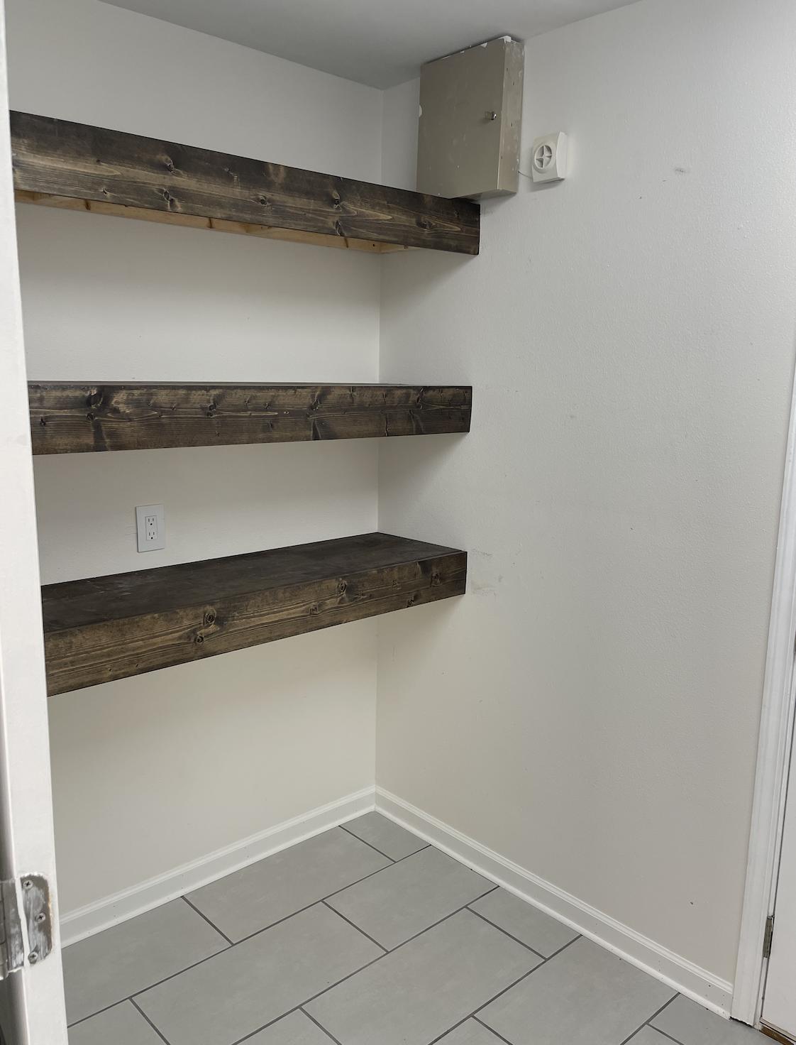 ROLLING HILLS ESTATES - Residential