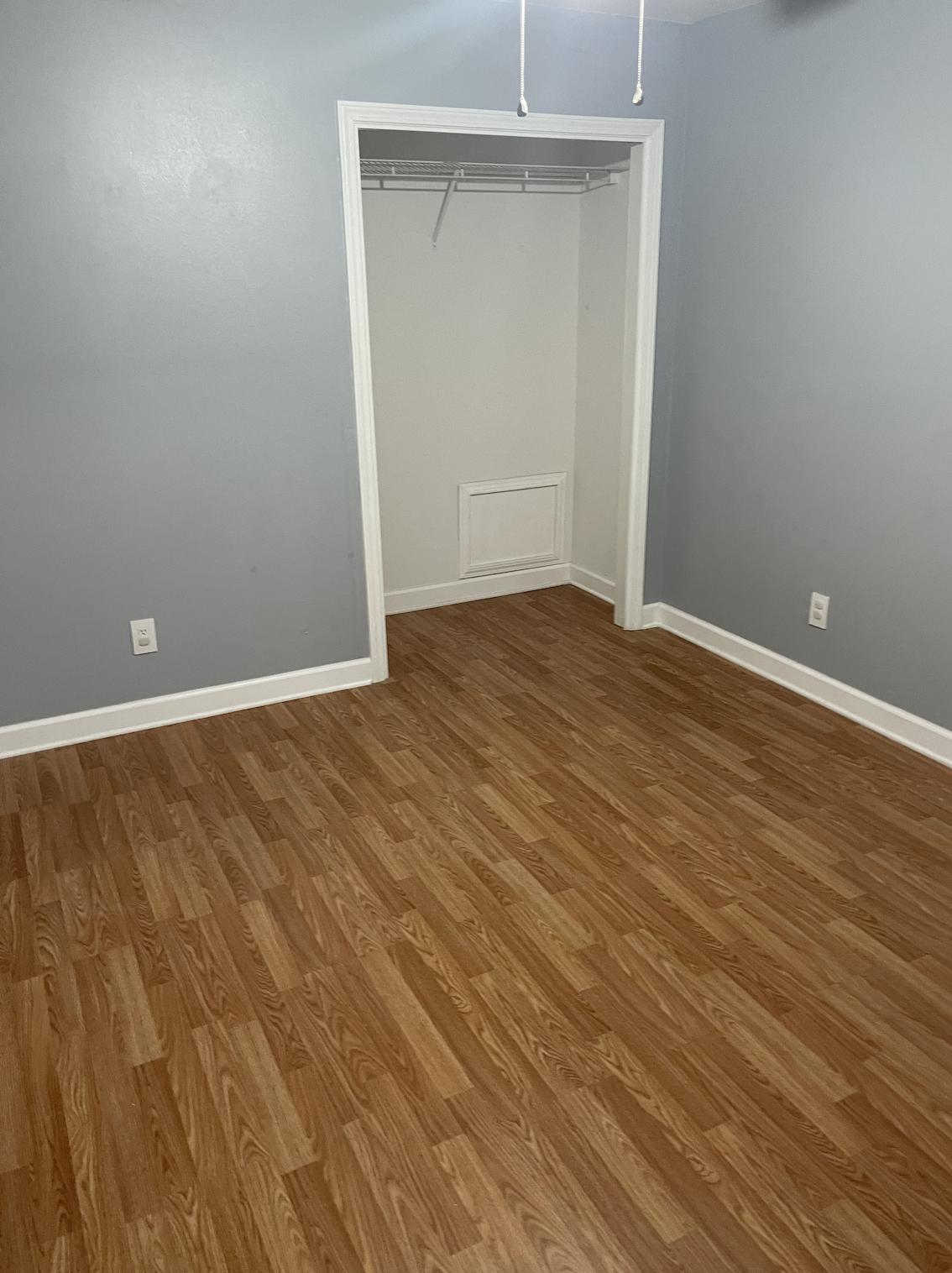 ROLLING HILLS ESTATES - Residential