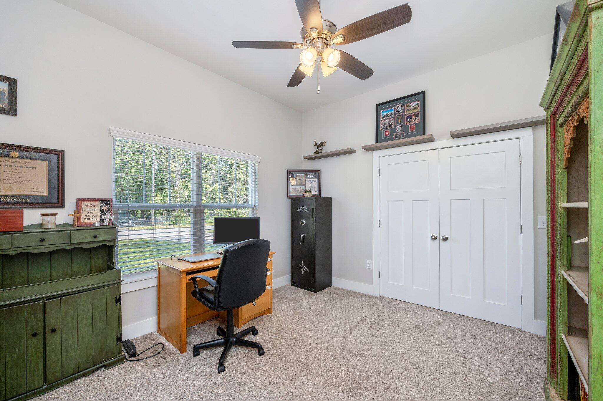DOGWOOD EST - Residential