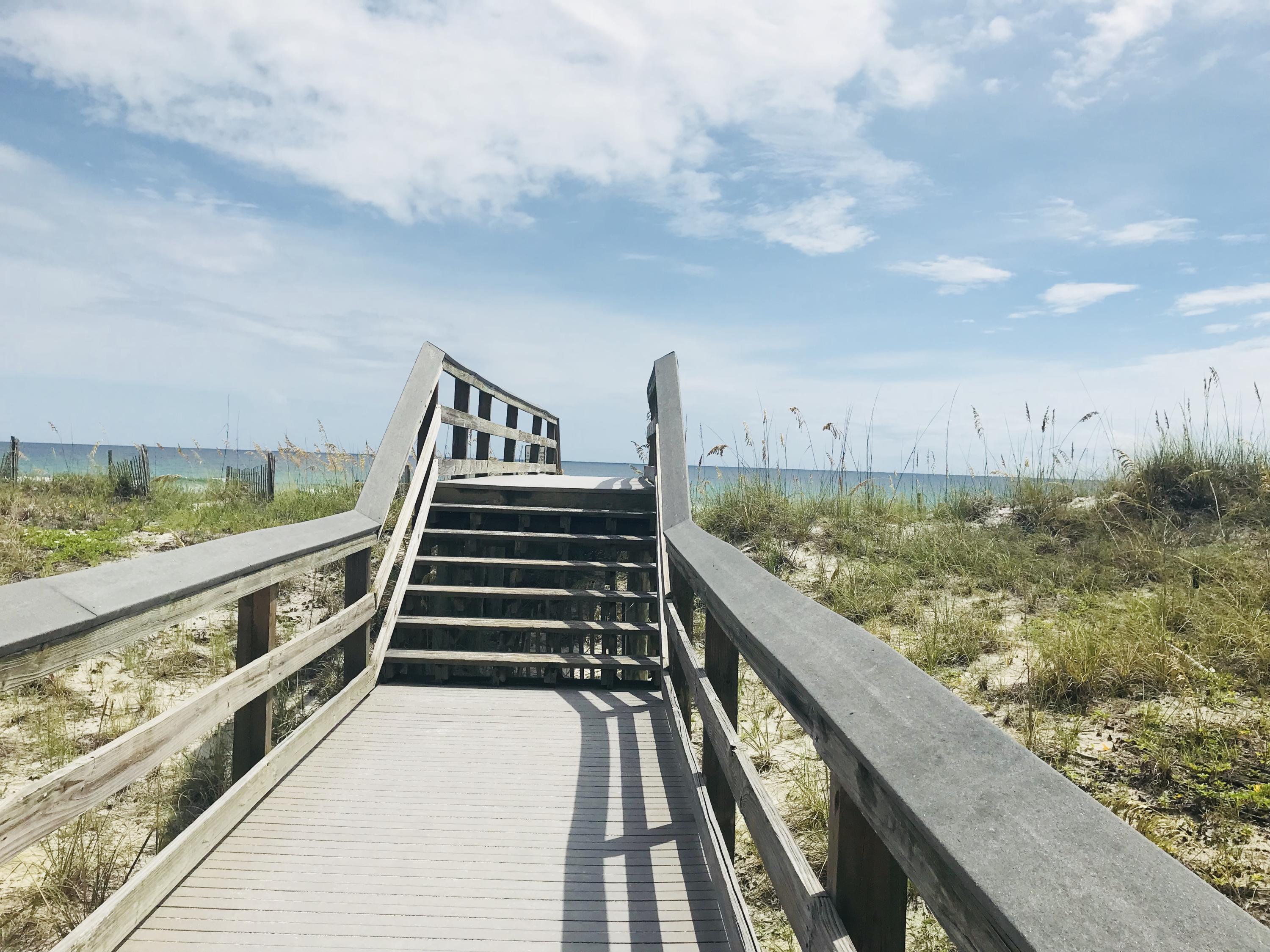 BLUE DOLPHIN CONDO - Residential