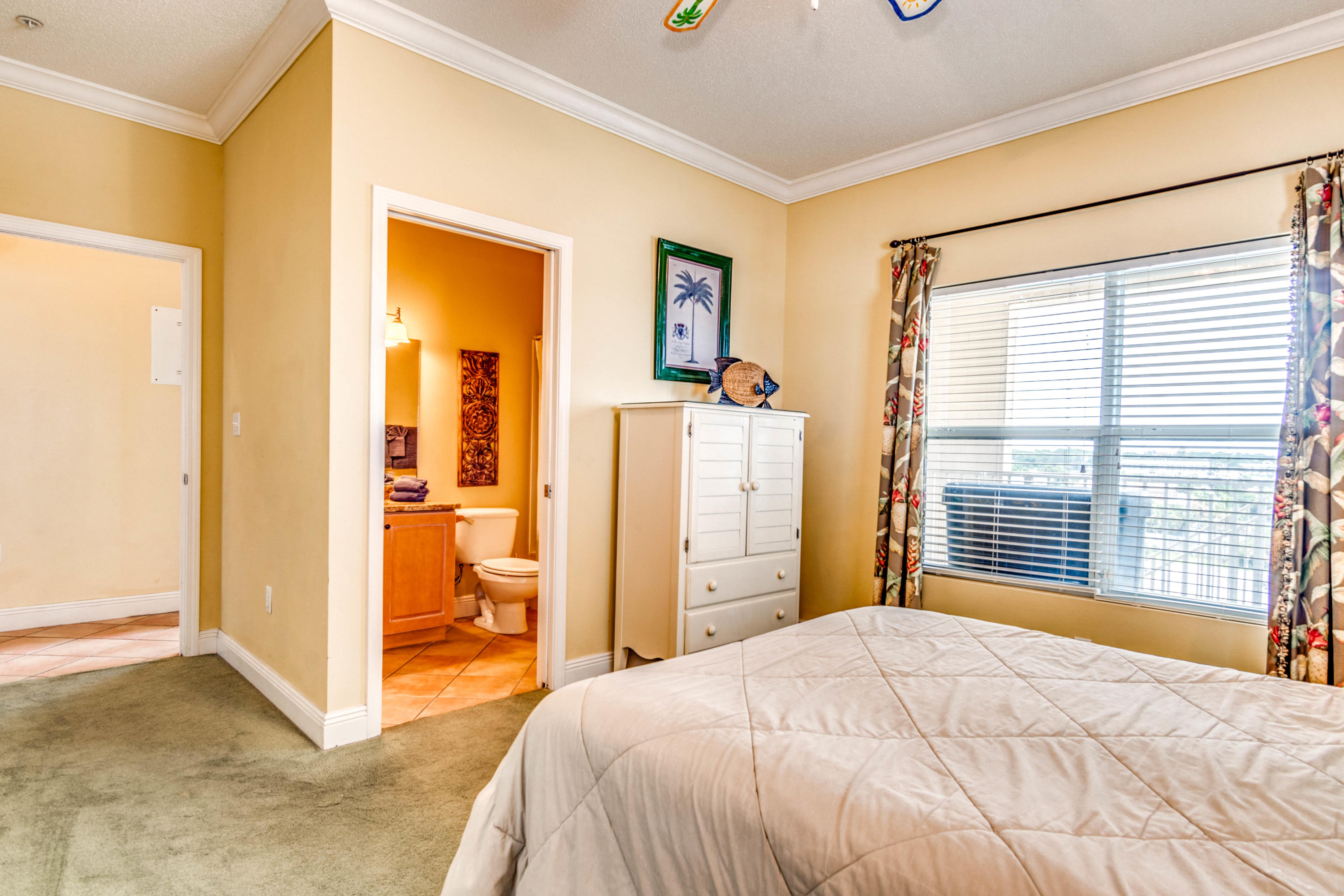 BLUE DOLPHIN CONDO - Residential