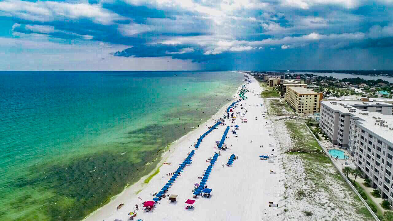 BLUE DOLPHIN CONDO - Residential