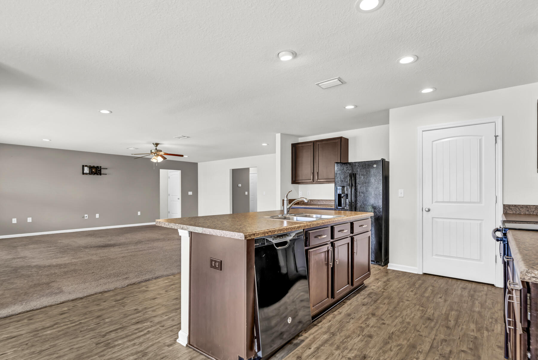 PARTRIDGE HILLS - Residential