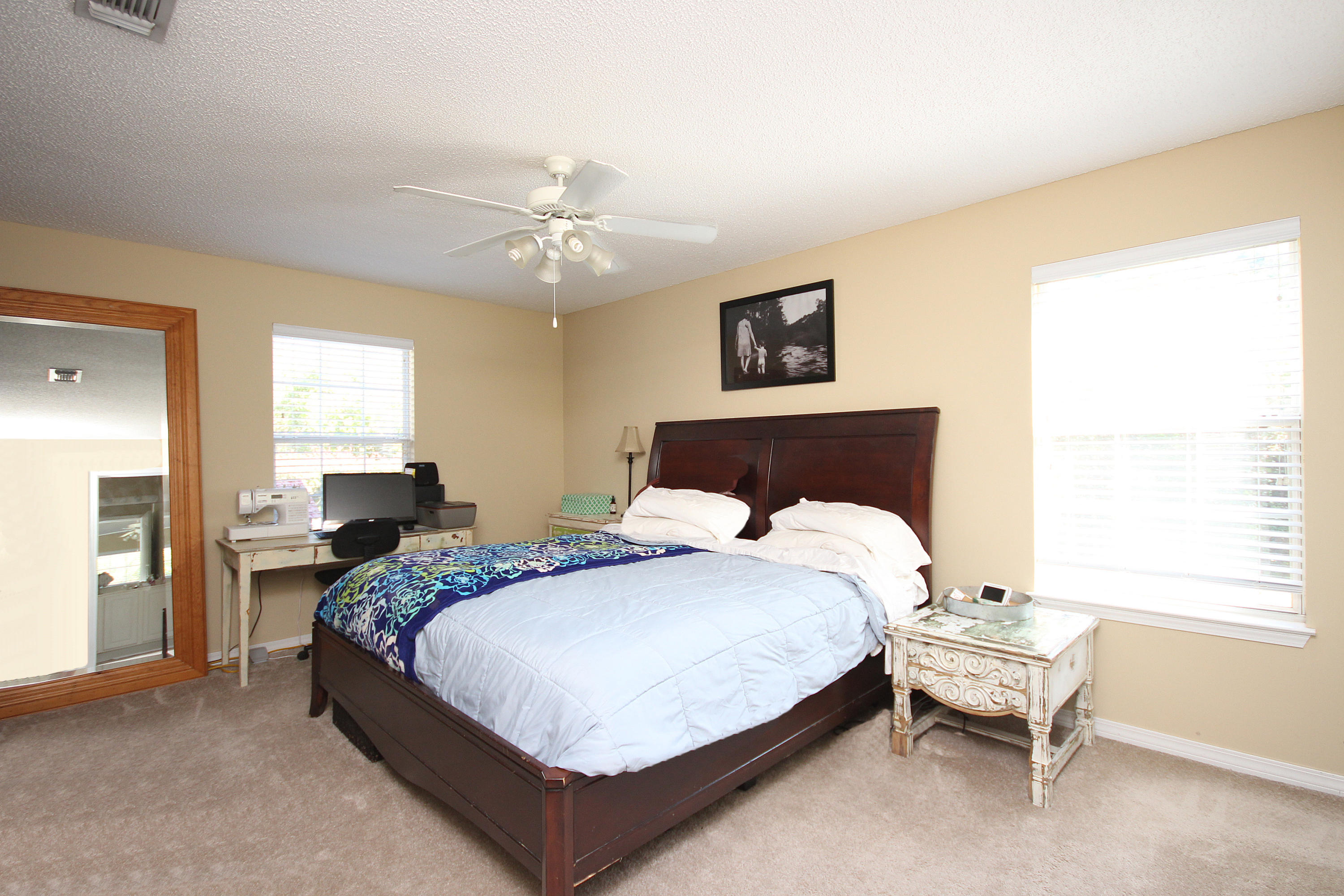 EMERALD LAKES PH III - Residential