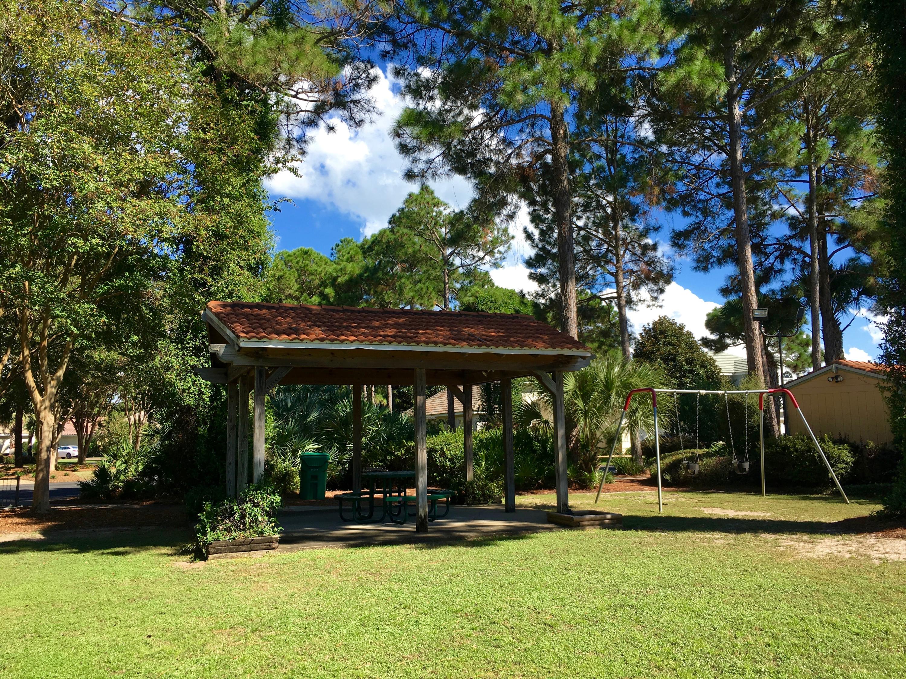 EMERALD LAKES PH III - Residential