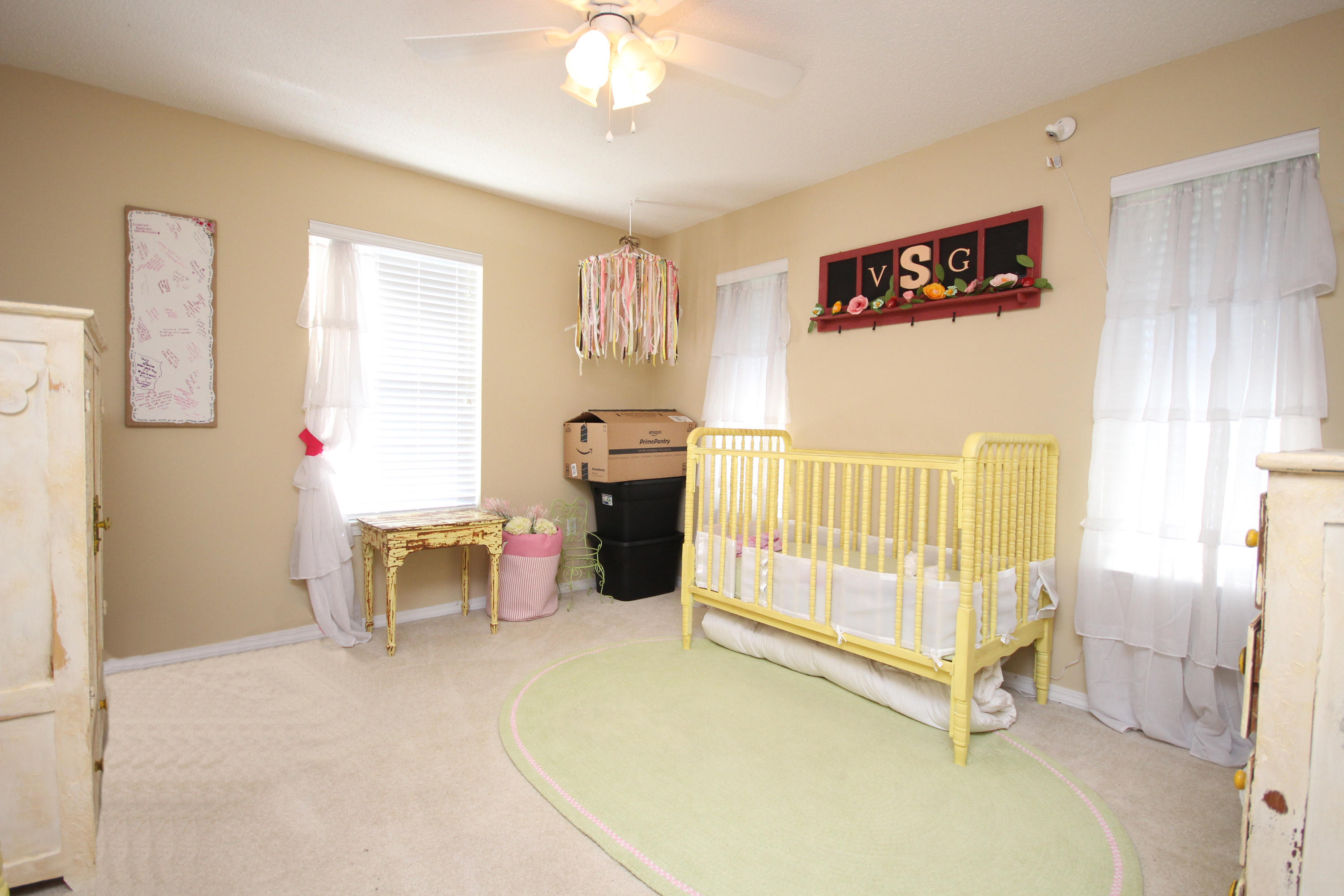 EMERALD LAKES PH III - Residential