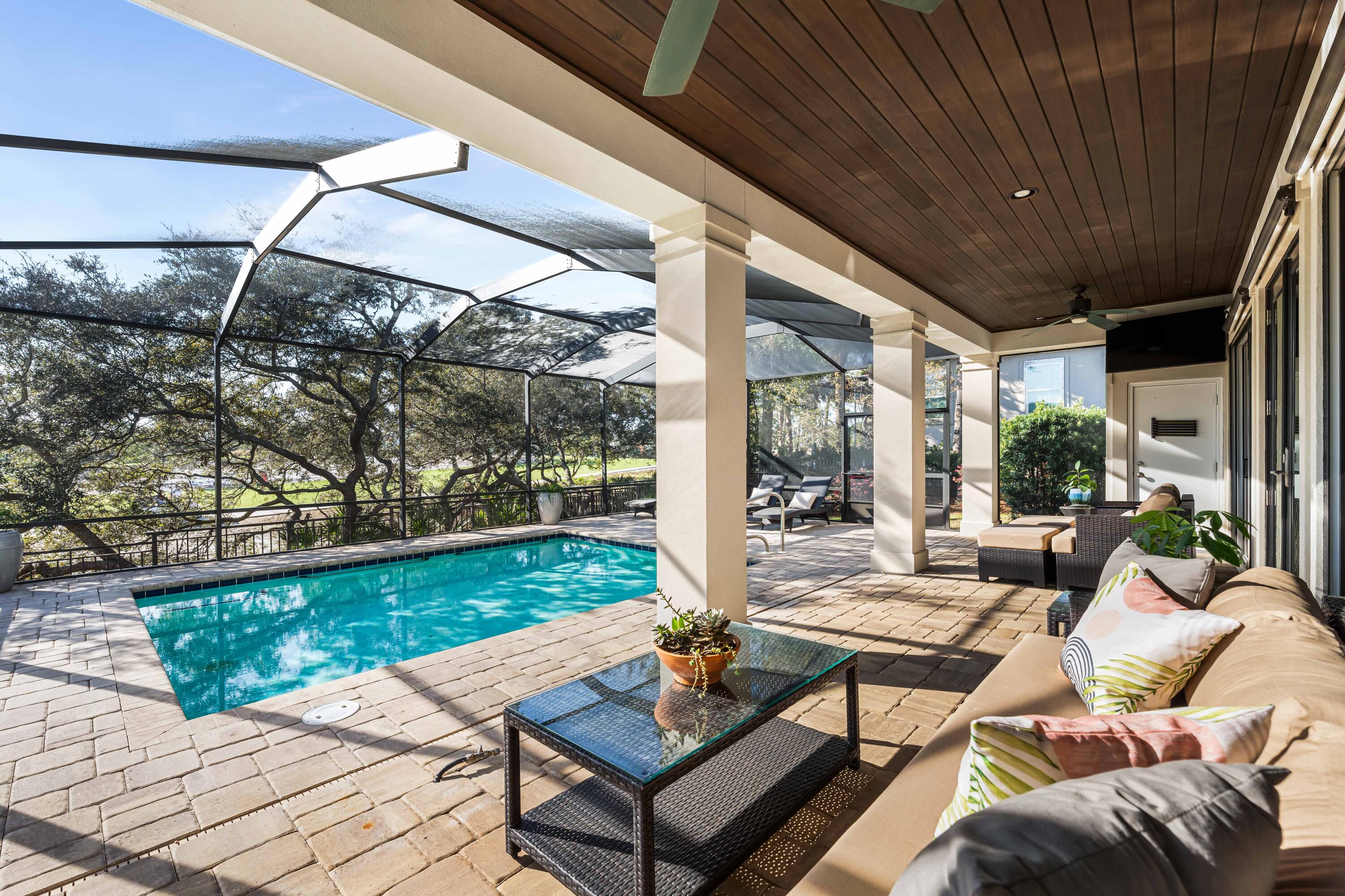 BELLAMAR AT GULF PLACE - Residential