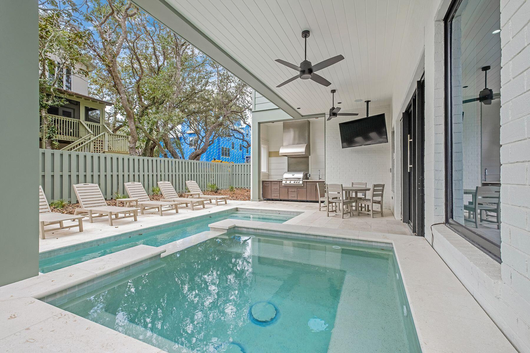 69 Live Oak Street