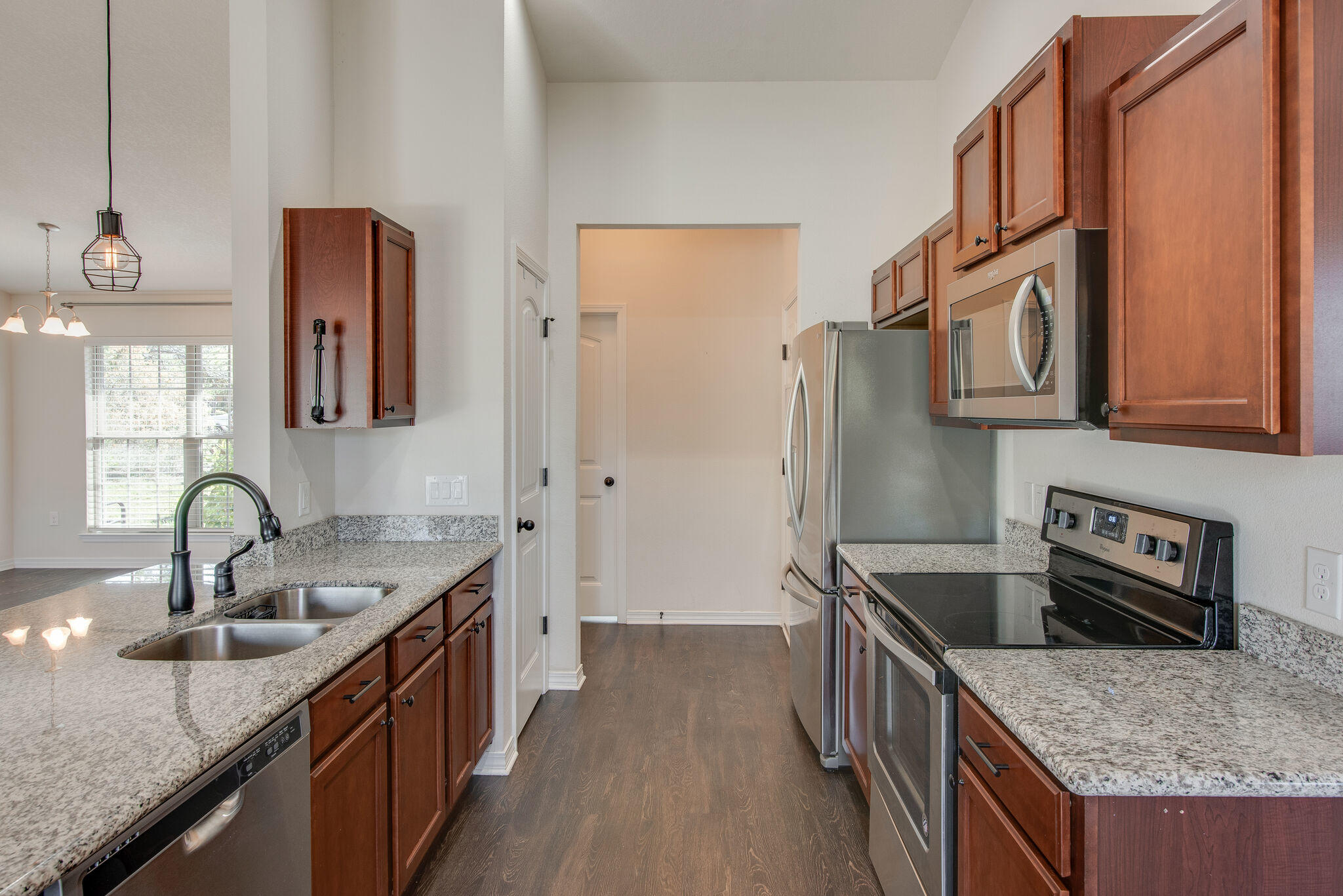 ALPINE BEACH - Residential