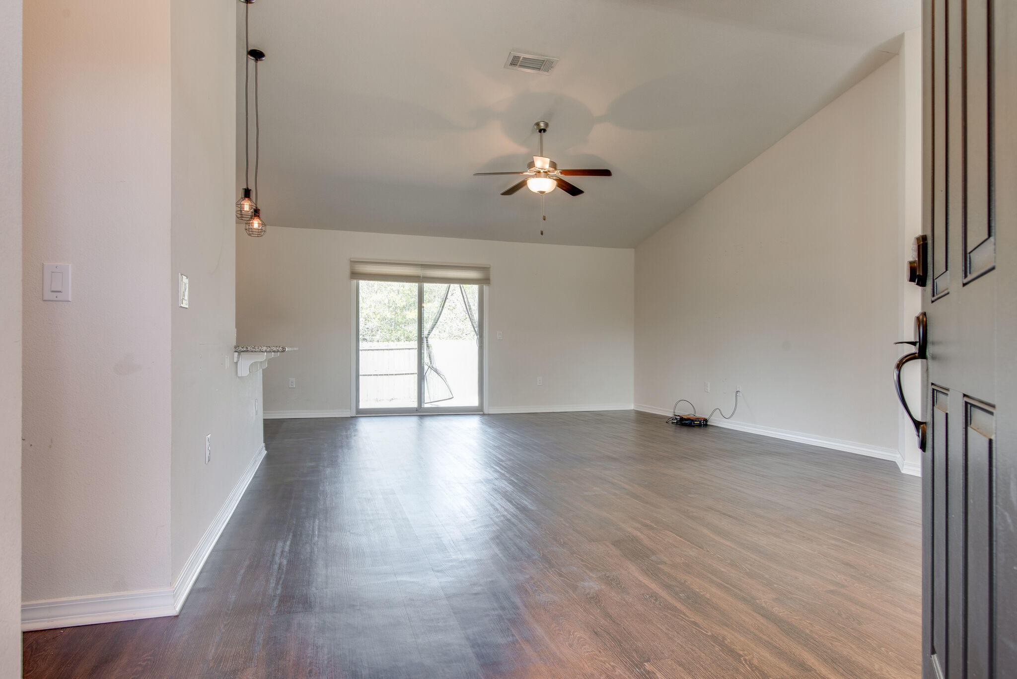 ALPINE BEACH - Residential