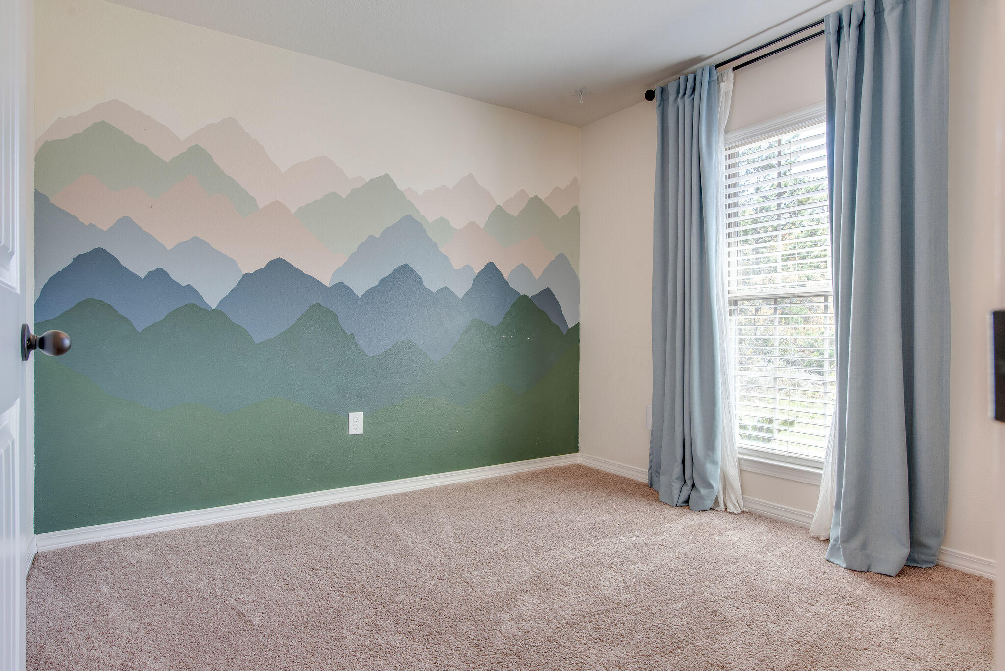 ALPINE BEACH - Residential