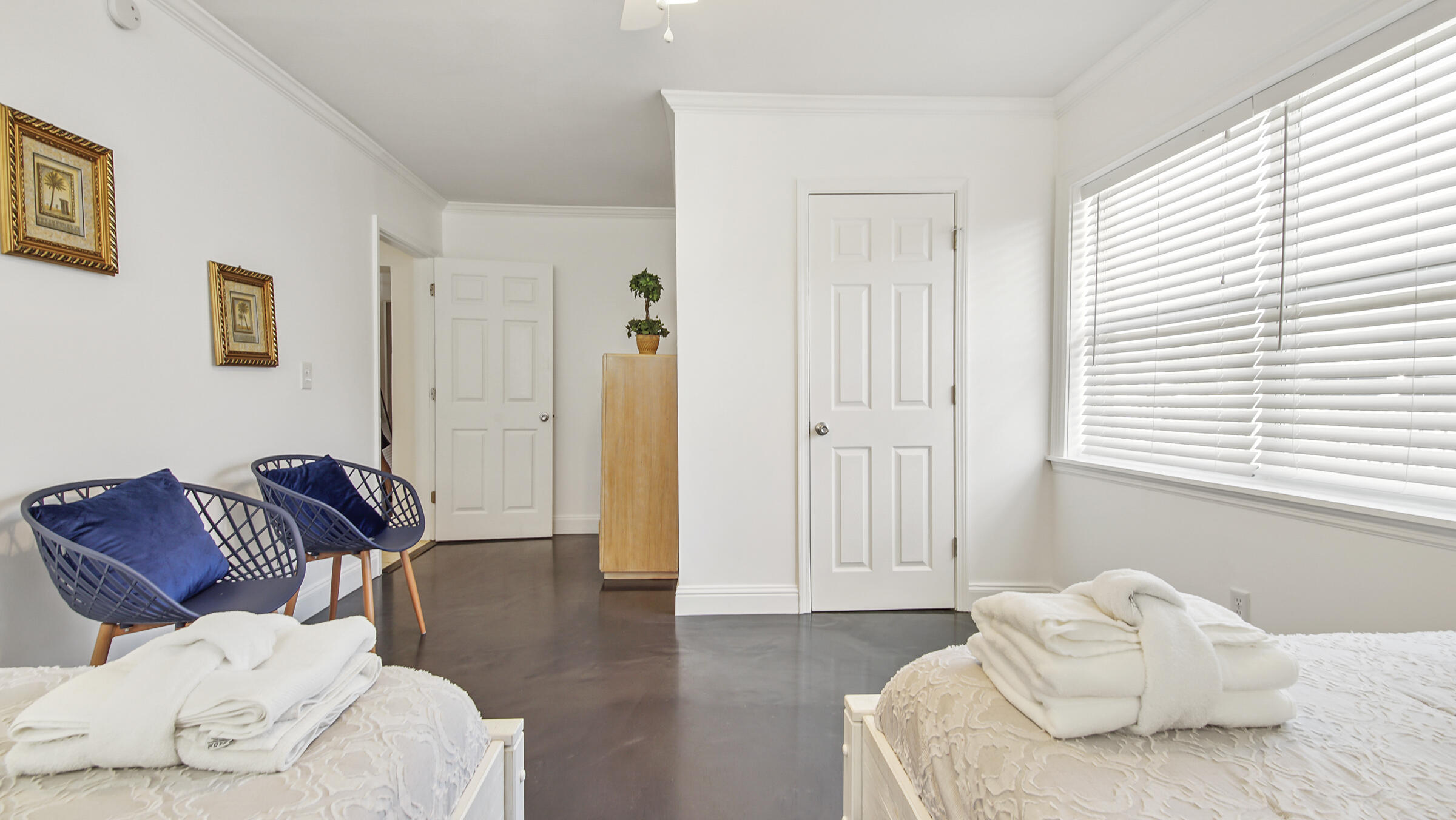 Biltmore Beach 1st Add - Residential