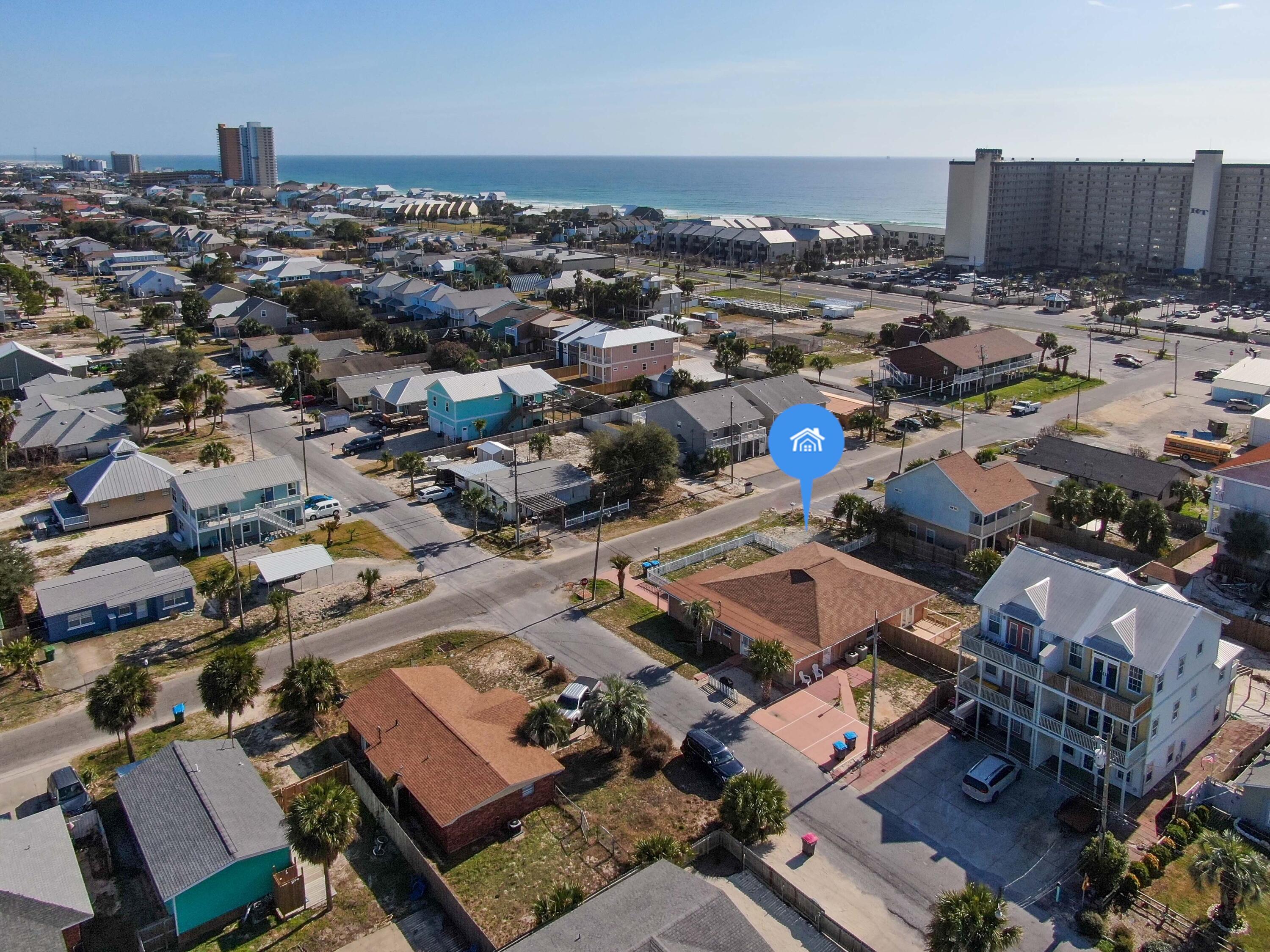 Biltmore Beach 1st Add - Residential