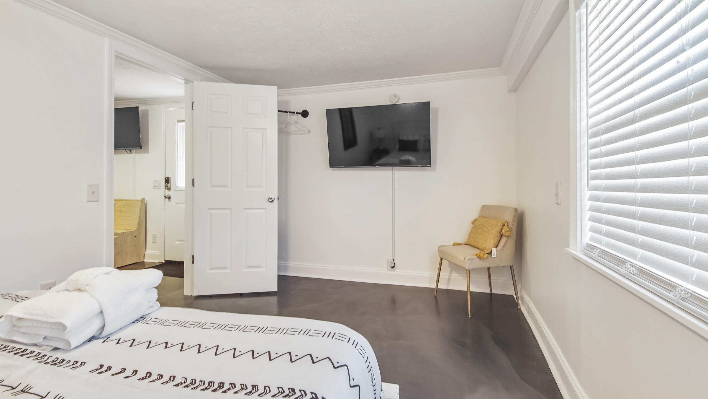 Biltmore Beach 1st Add - Residential