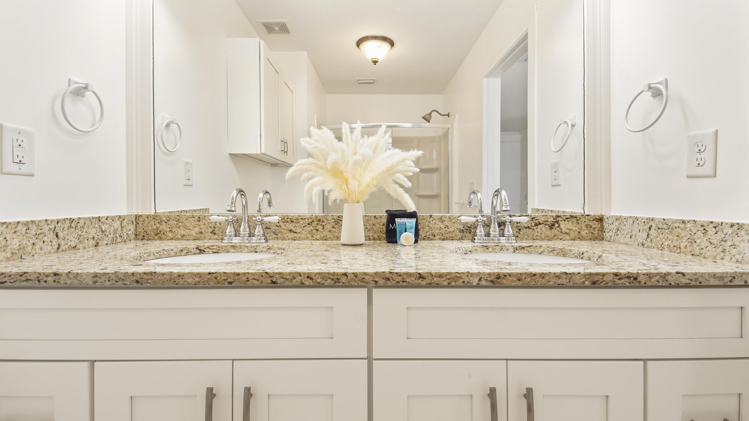 Biltmore Beach 1st Add - Residential