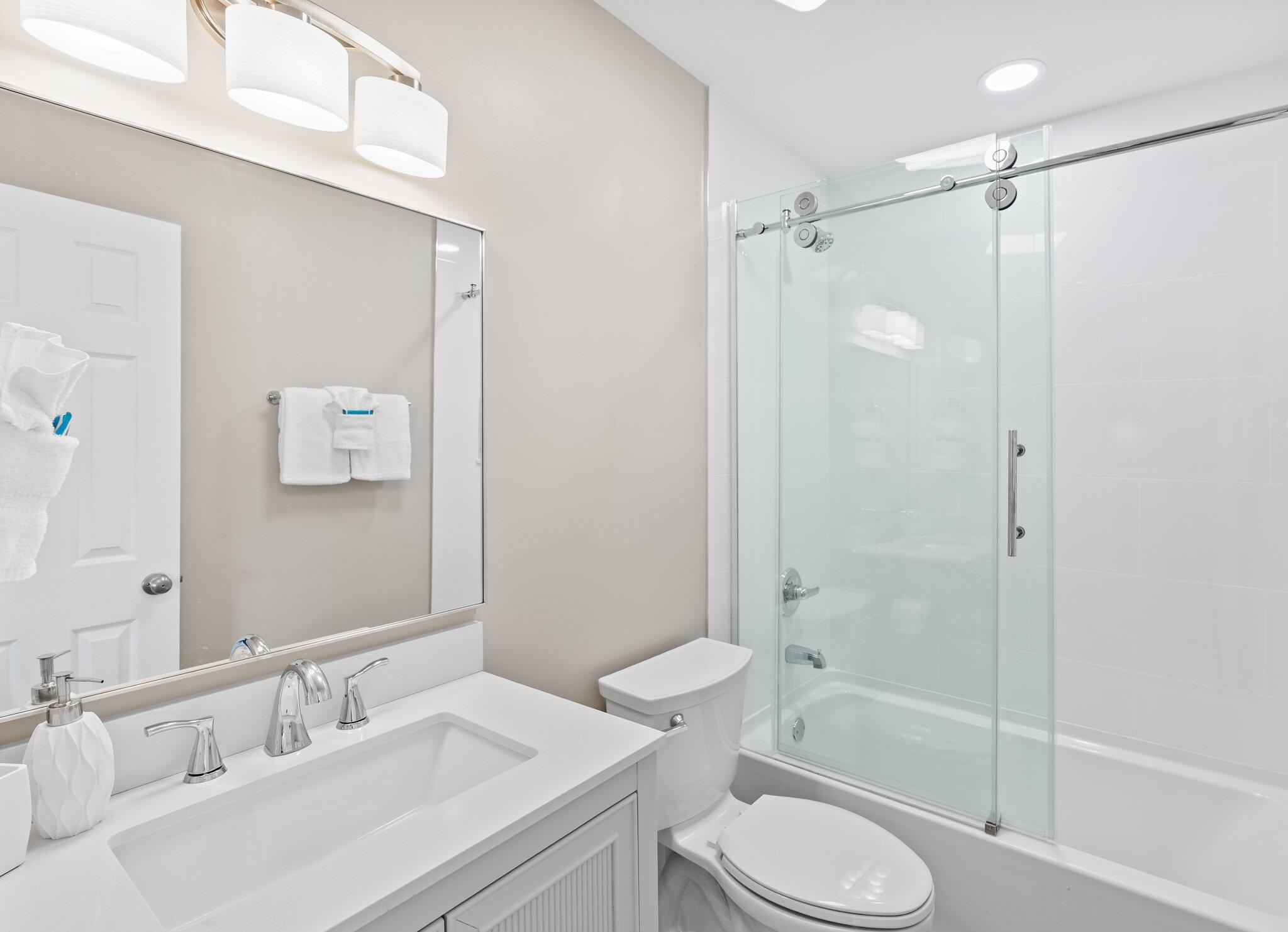 CRYSTAL VILLAGE CONDO PH 1 - Residential