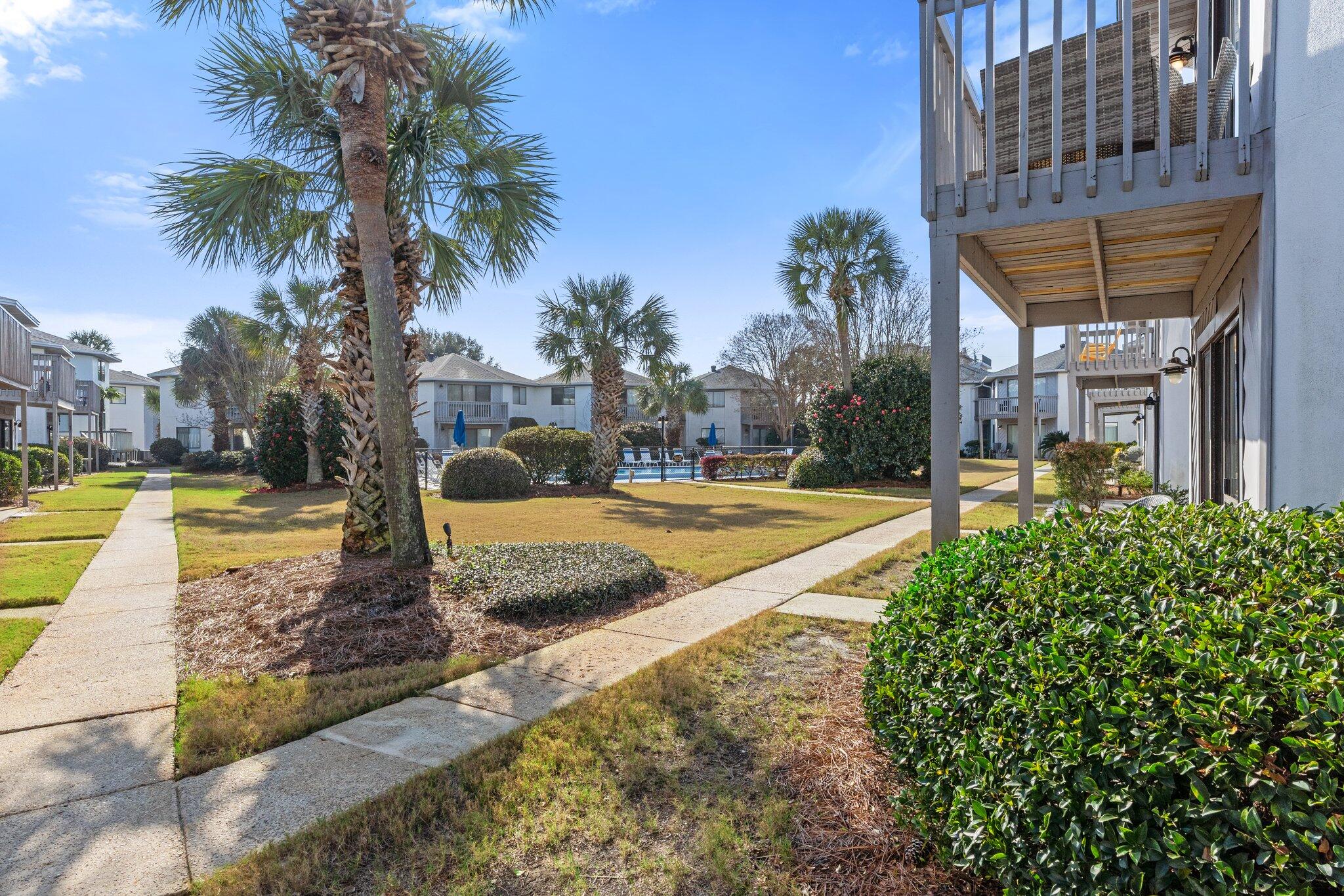 CRYSTAL VILLAGE CONDO PH 1 - Residential