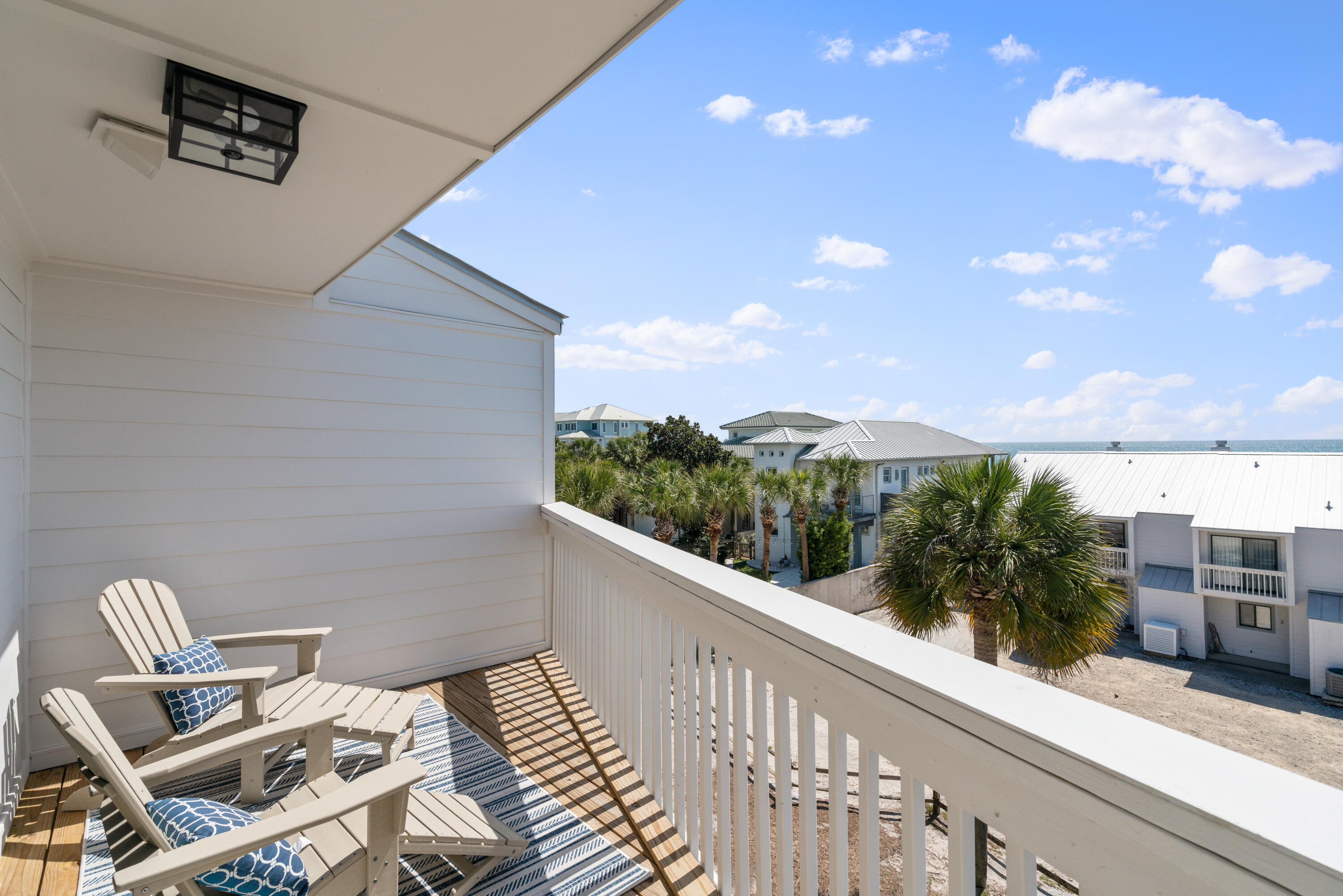 SILVER SANDS TOWNHOMES - Residential