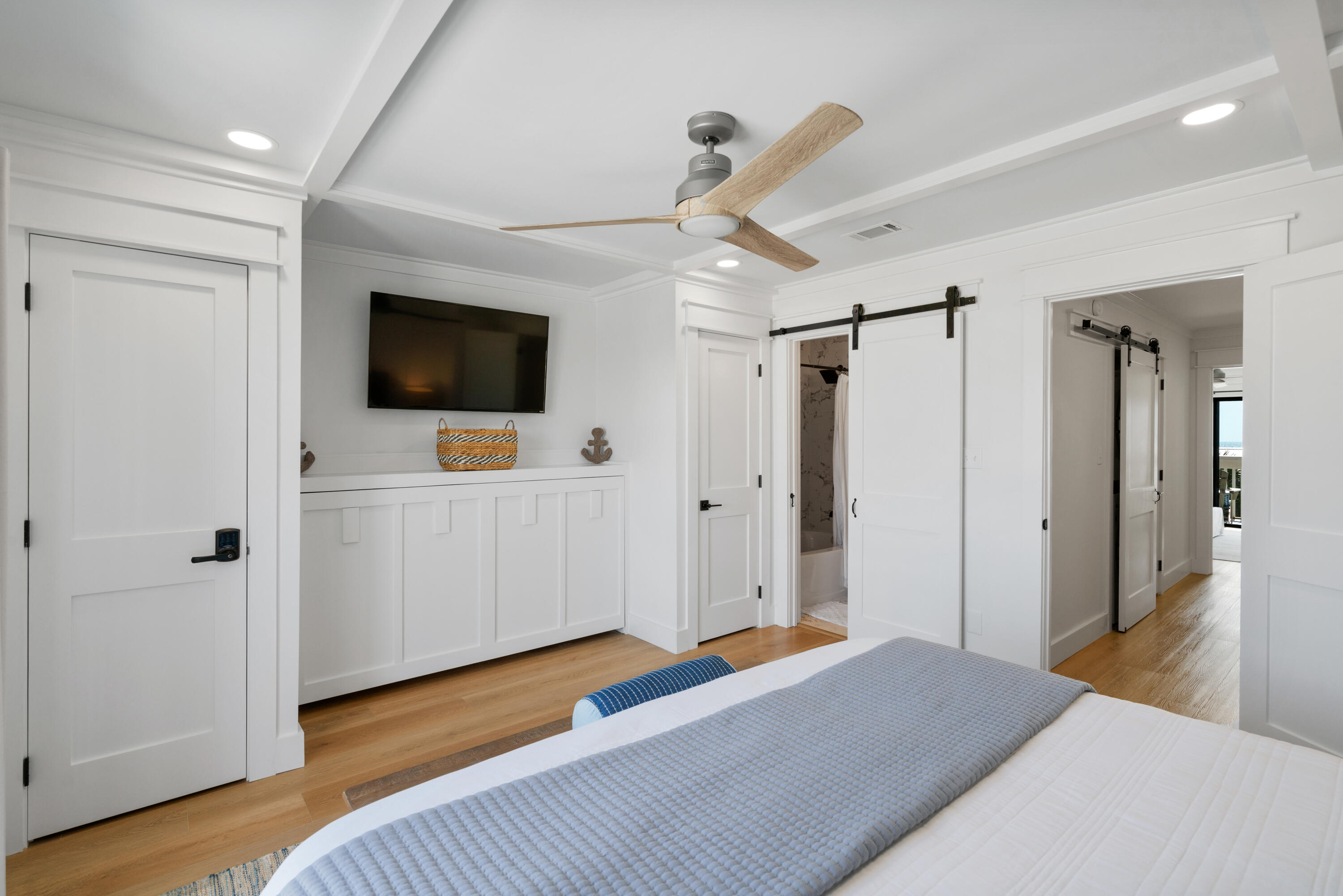 SILVER SANDS TOWNHOMES - Residential