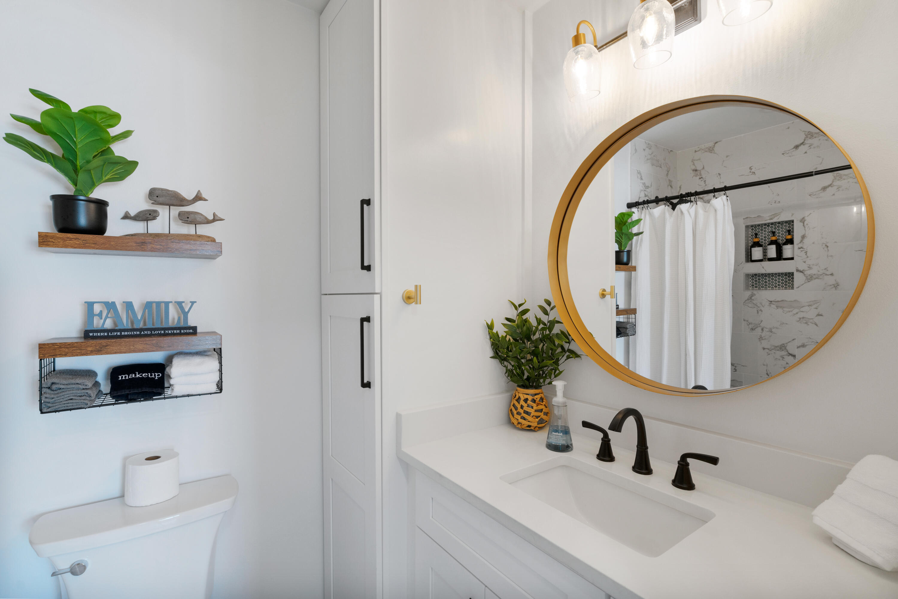 SILVER SANDS TOWNHOMES - Residential
