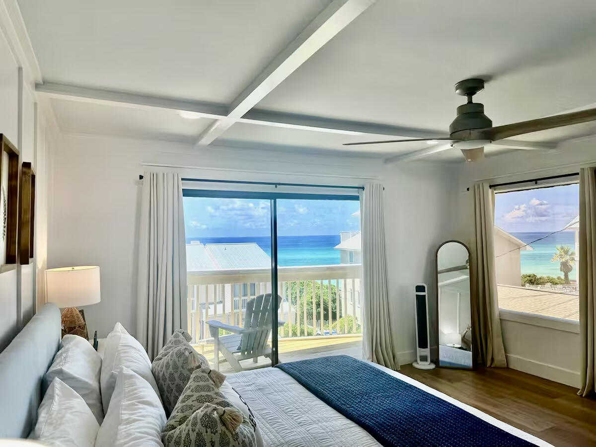 SILVER SANDS TOWNHOMES - Residential