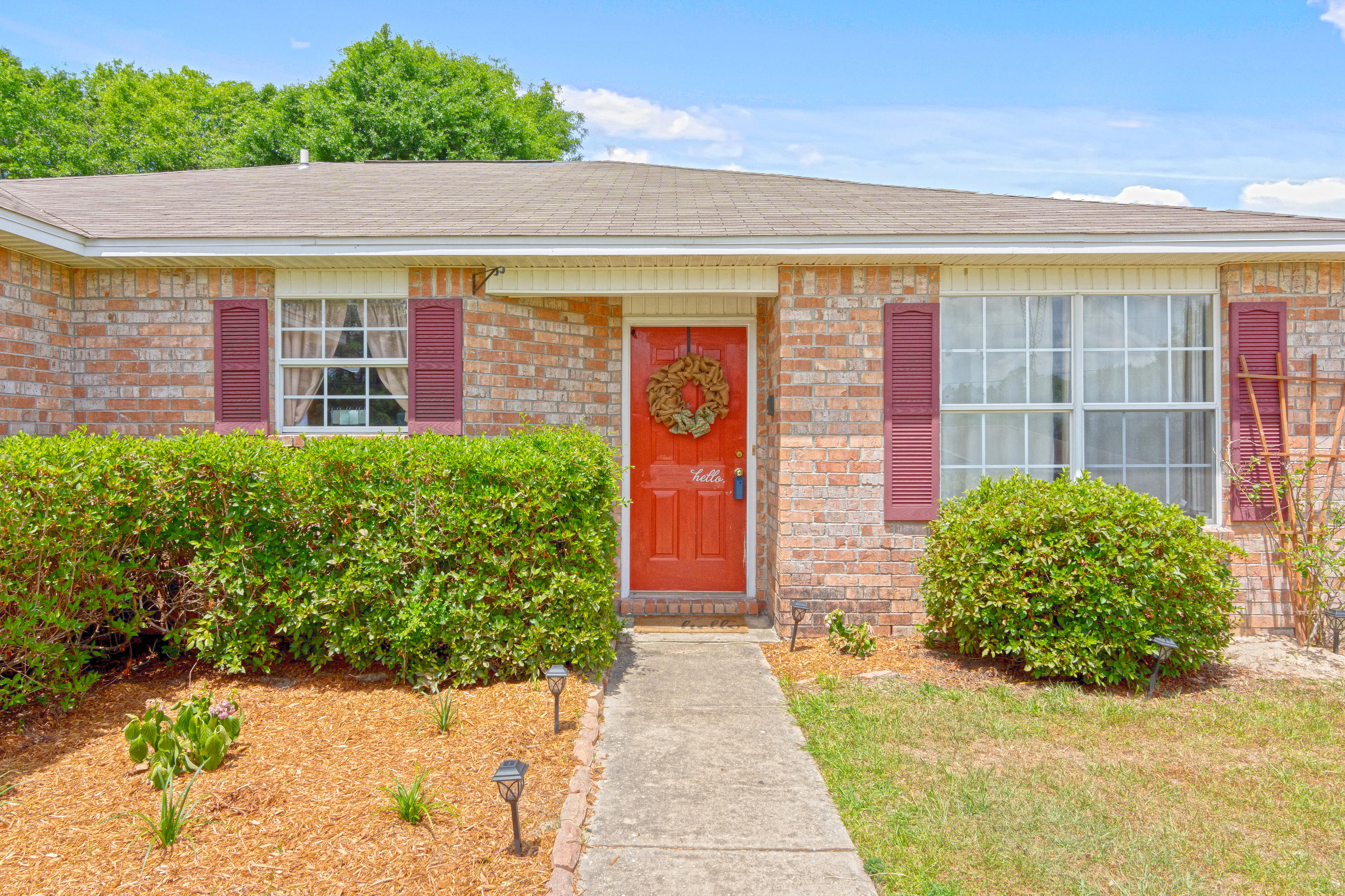 COUNTRYVIEW ESTATES 8TH ADDN - Residential