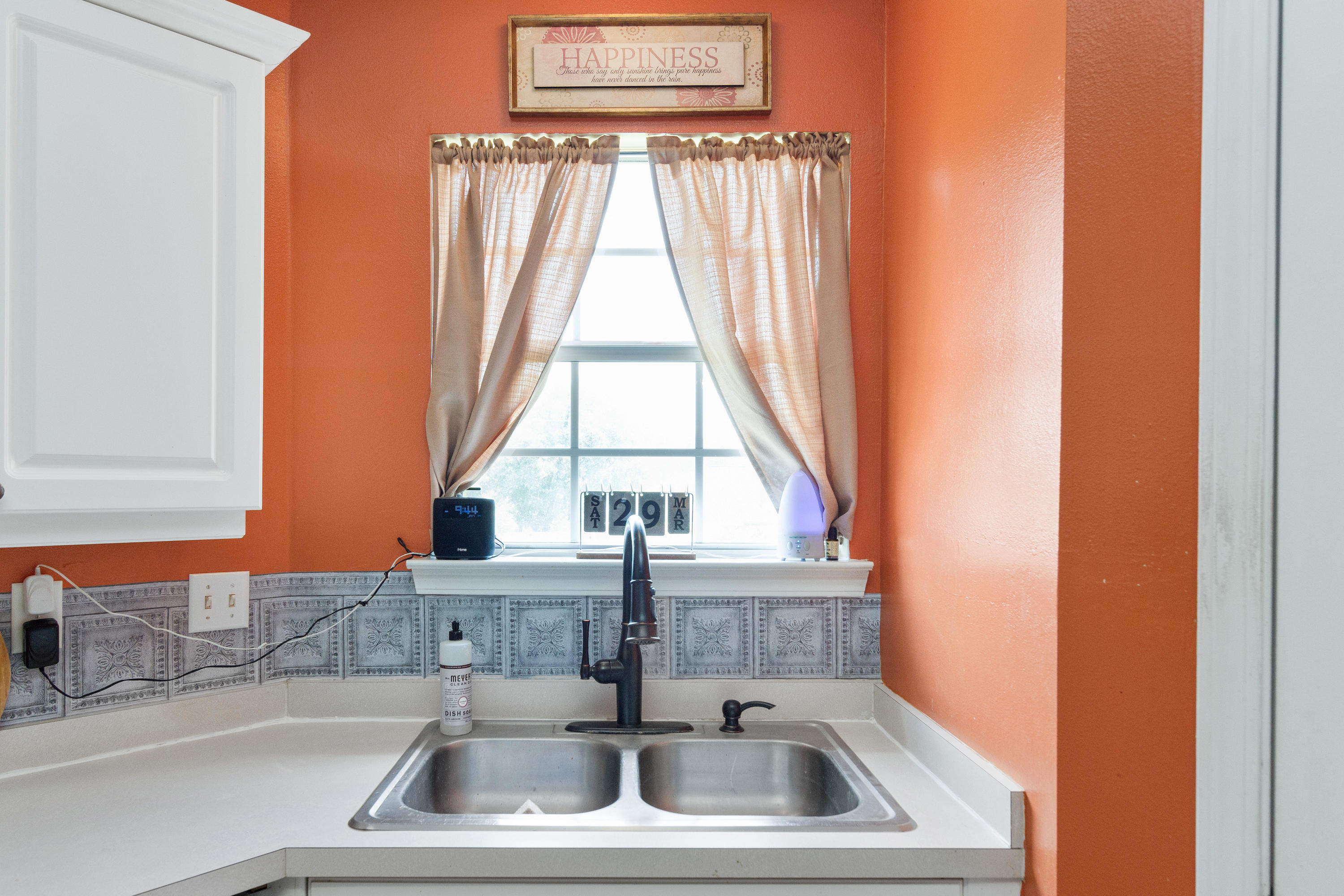 COUNTRYVIEW ESTATES 8TH ADDN - Residential