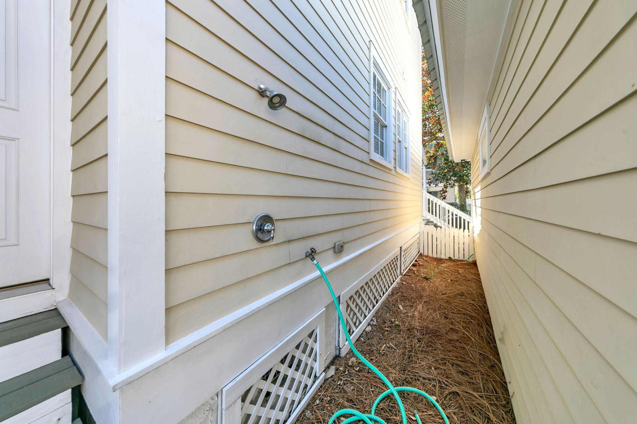 FRANGISTA BEACH 1ST ADDN - Residential