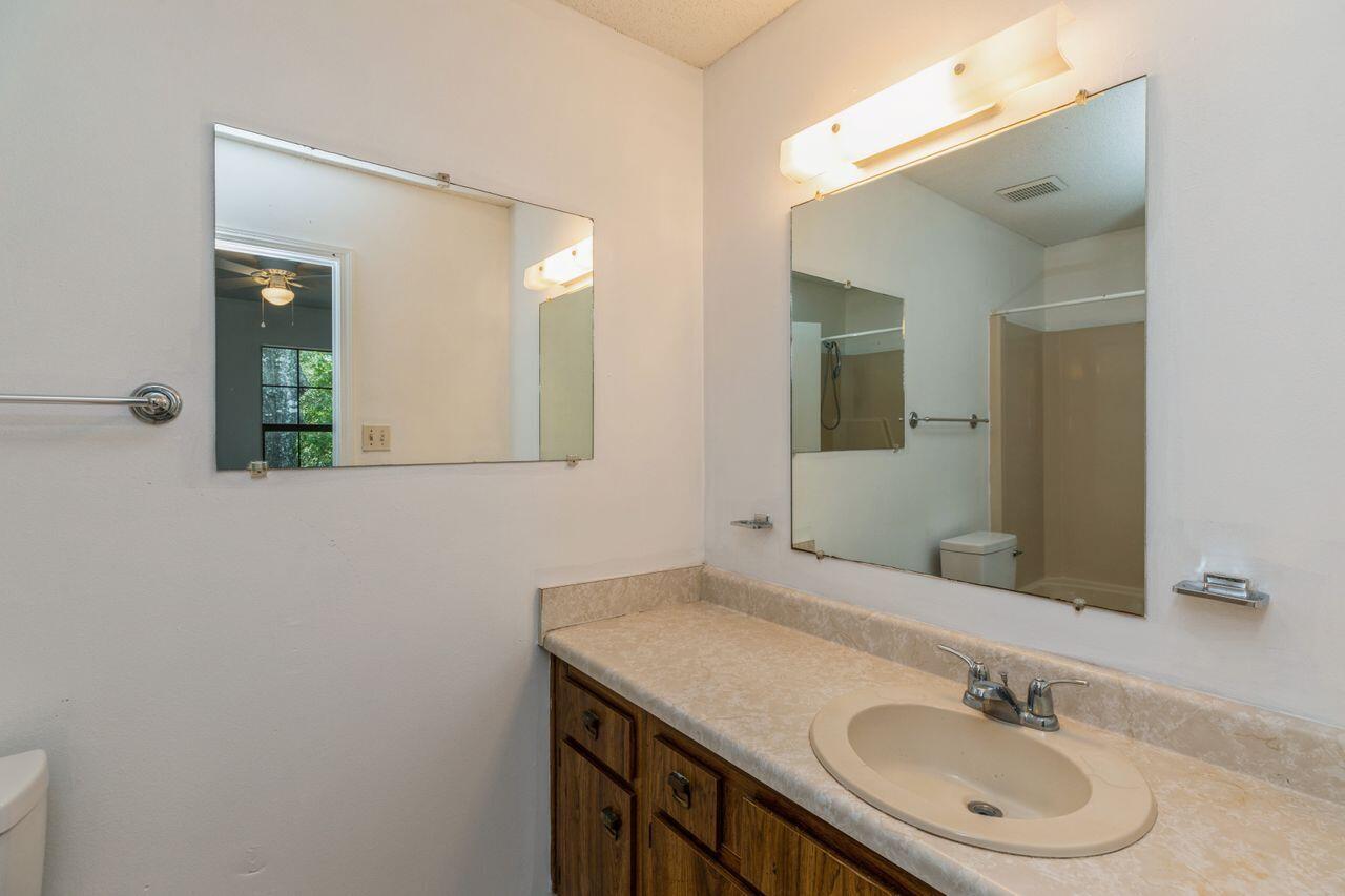 FT WALTON NRTH-INTR - Residential