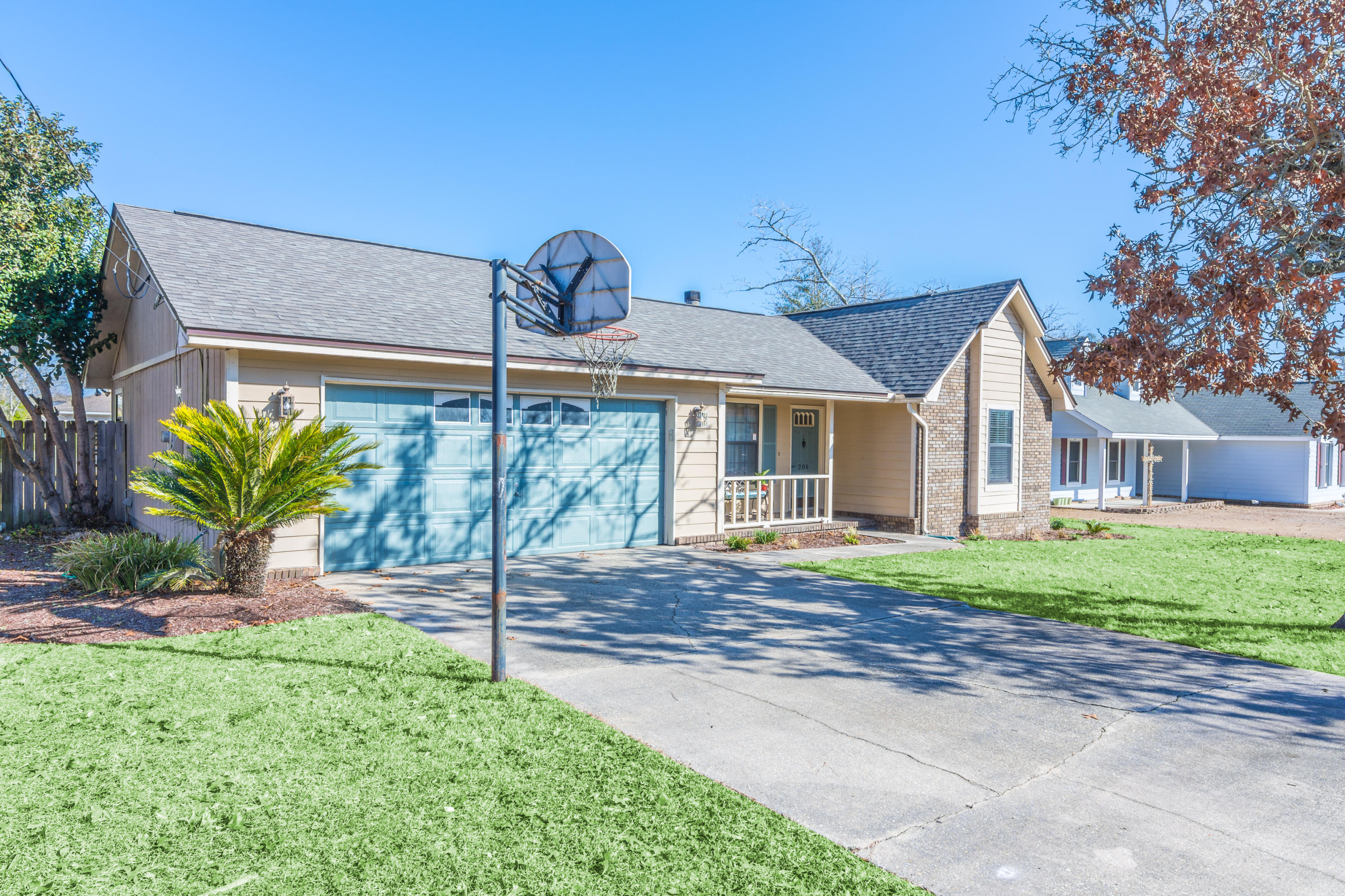 COUNTRYVIEW ESTATES 6TH ADDN PH2 - Residential