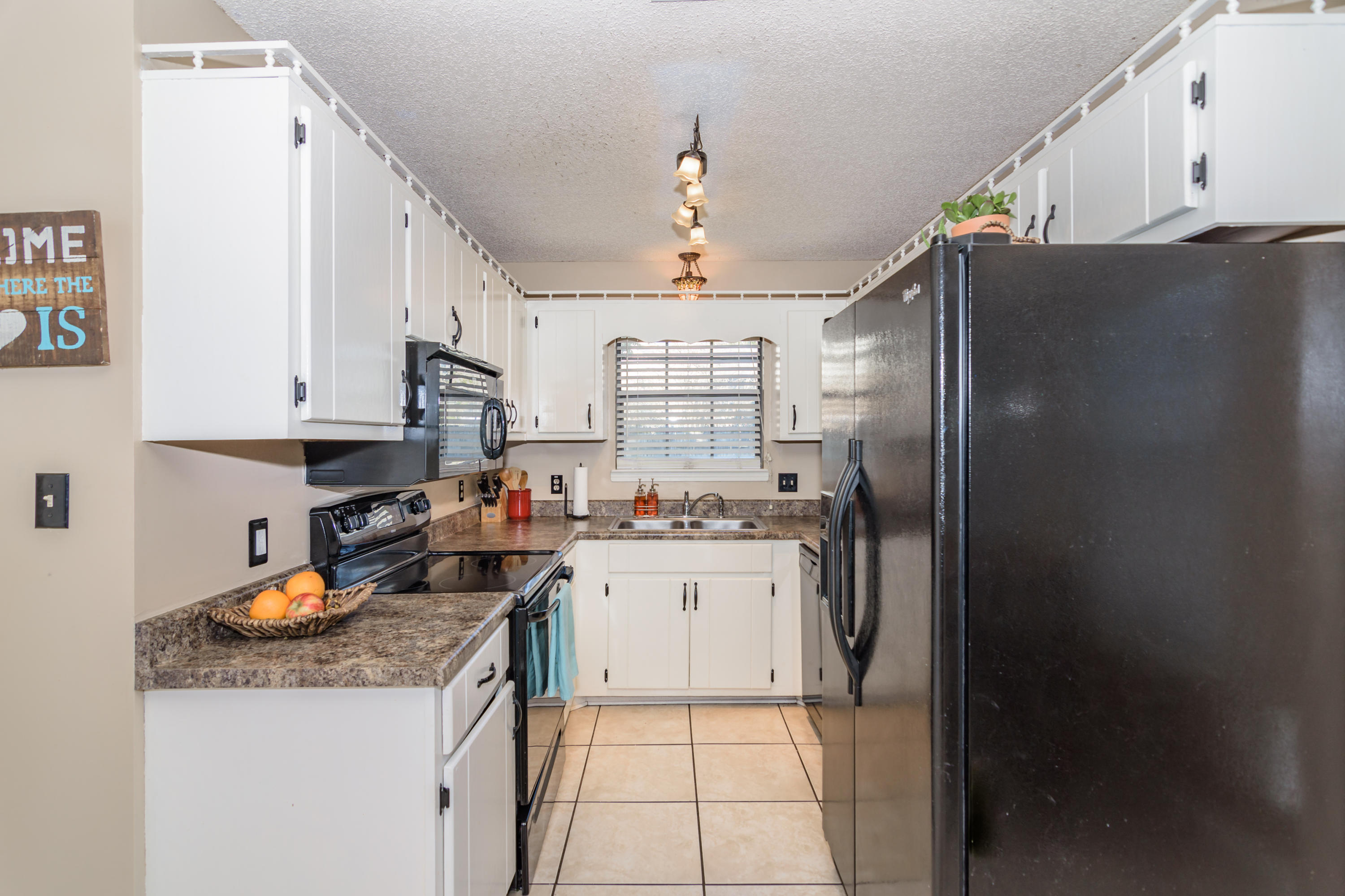 COUNTRYVIEW ESTATES 6TH ADDN PH2 - Residential