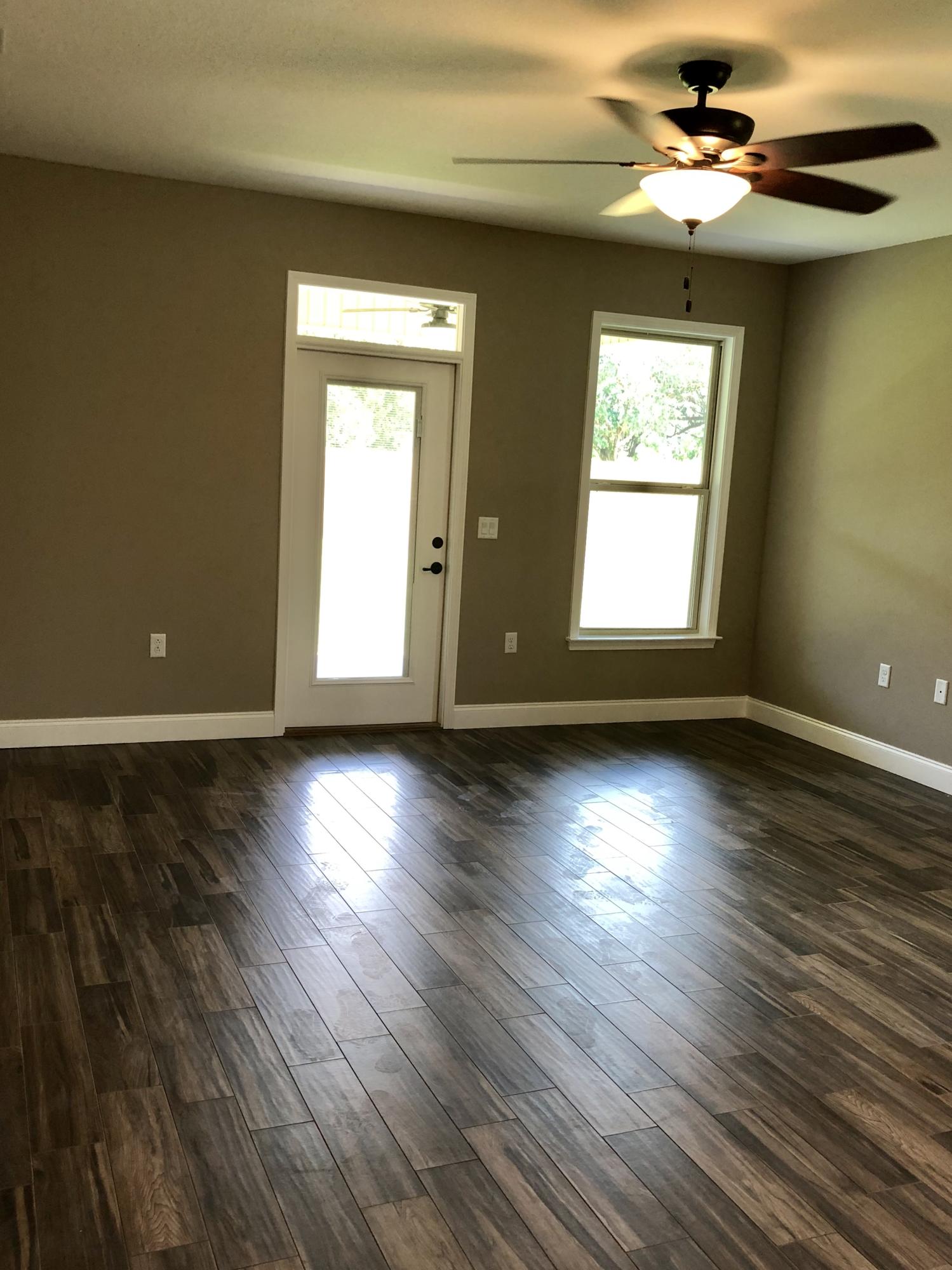 CREDENCE CROSSING - Residential