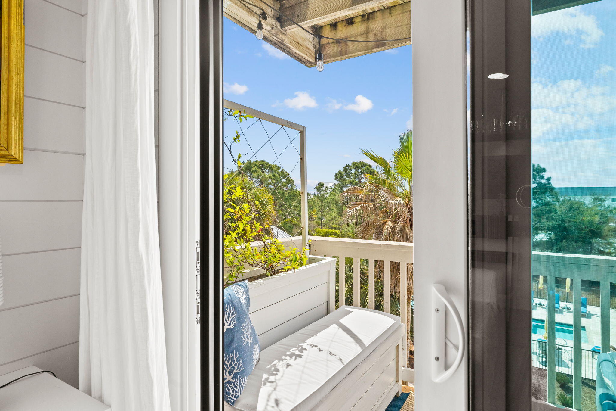 BEACHFRONT 2 PH 1 - Residential