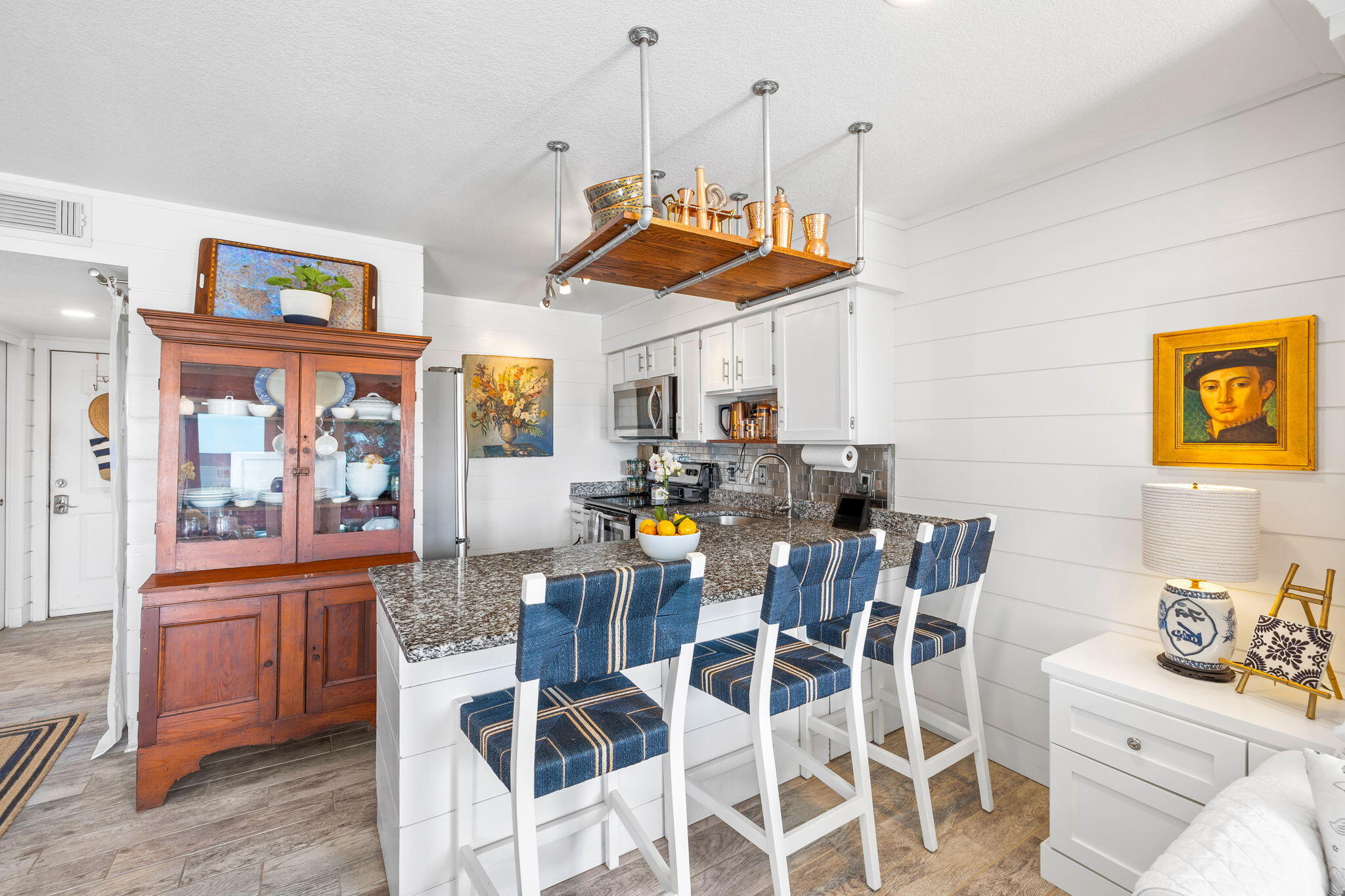 BEACHFRONT 2 PH 1 - Residential