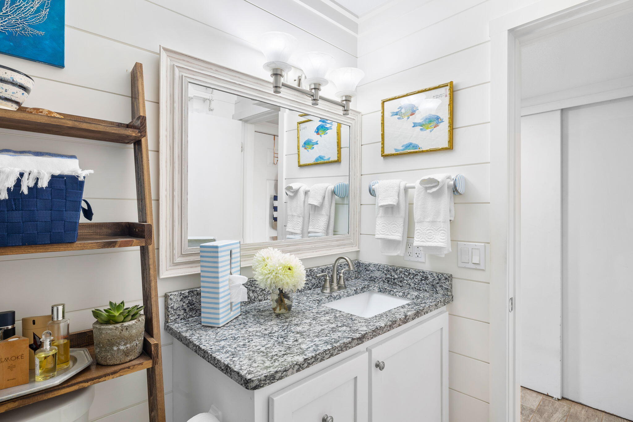 BEACHFRONT 2 PH 1 - Residential