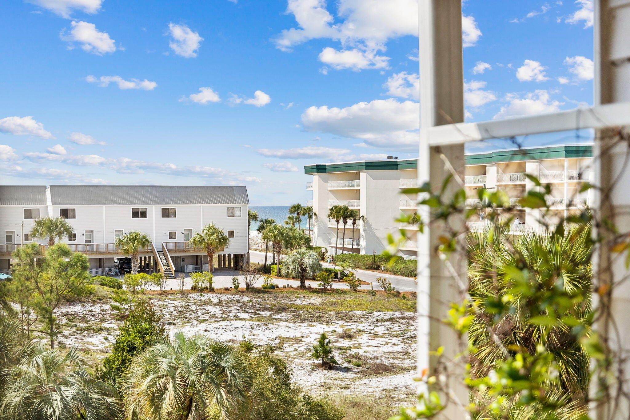 BEACHFRONT 2 PH 1 - Residential