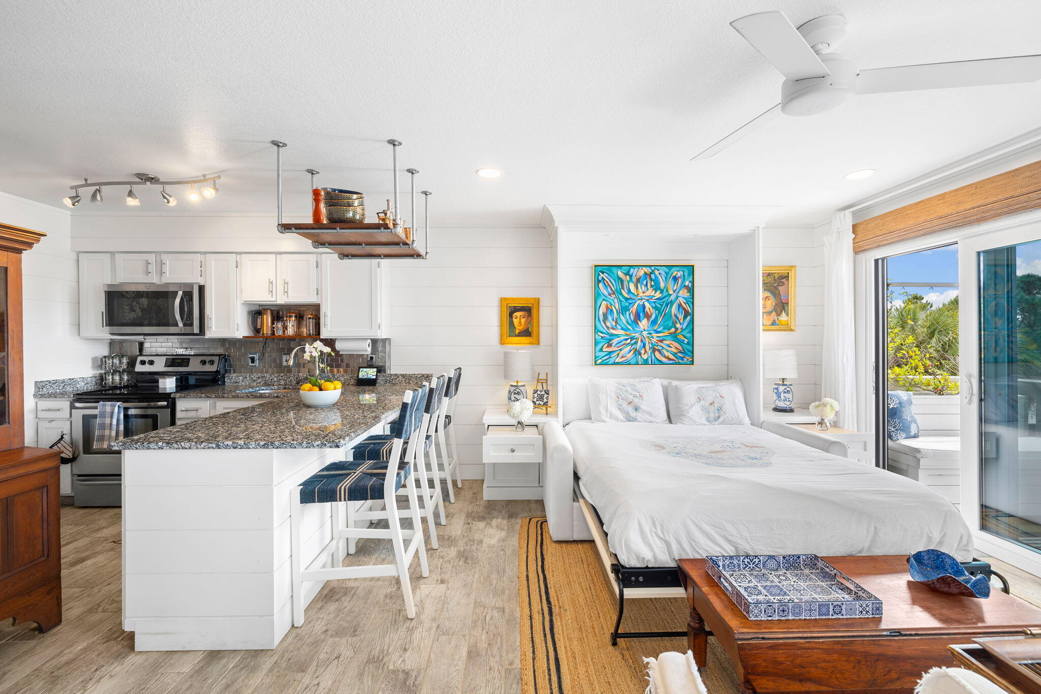 BEACHFRONT 2 PH 1 - Residential