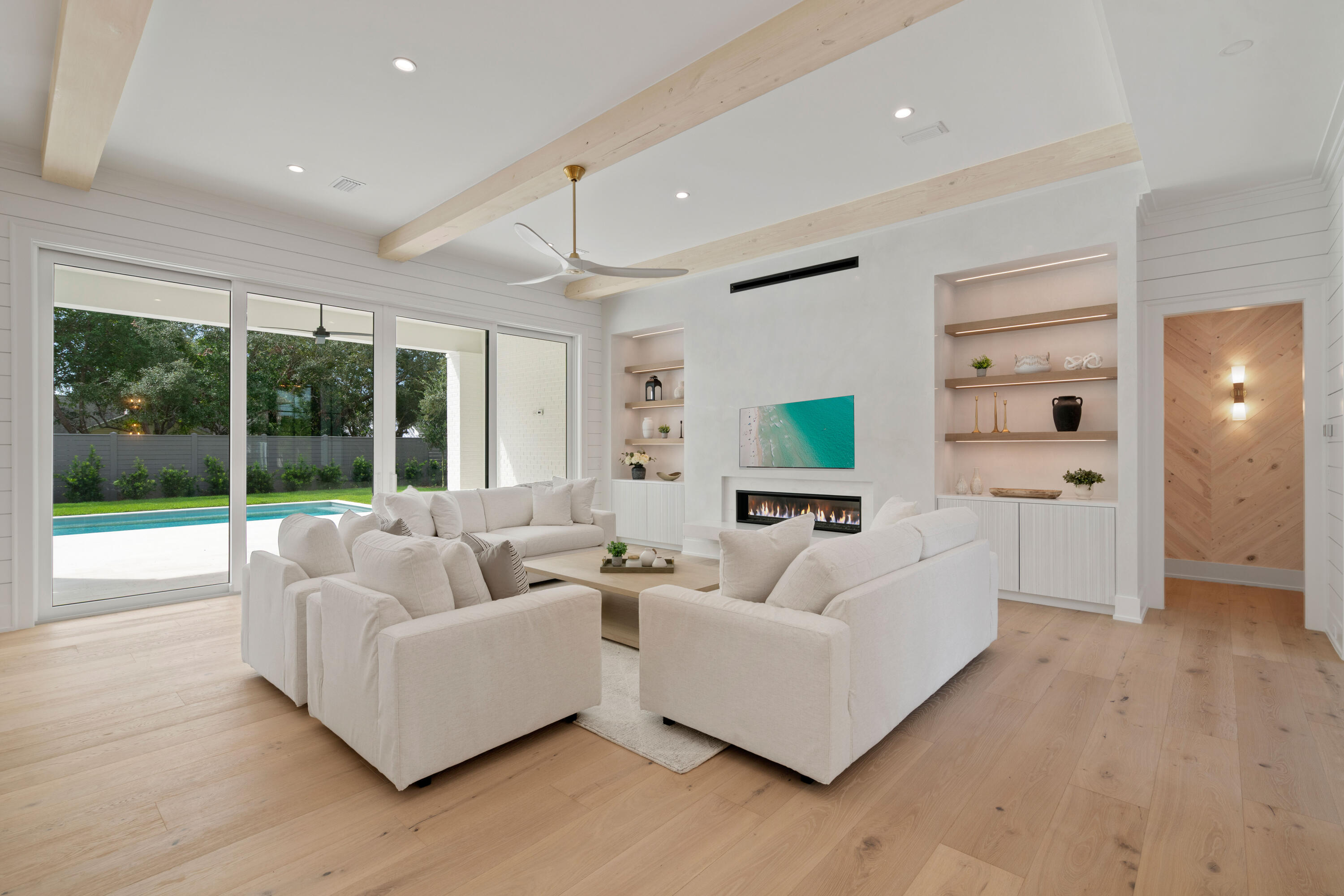 GULF LAKE BEACHES ESTATES - Residential