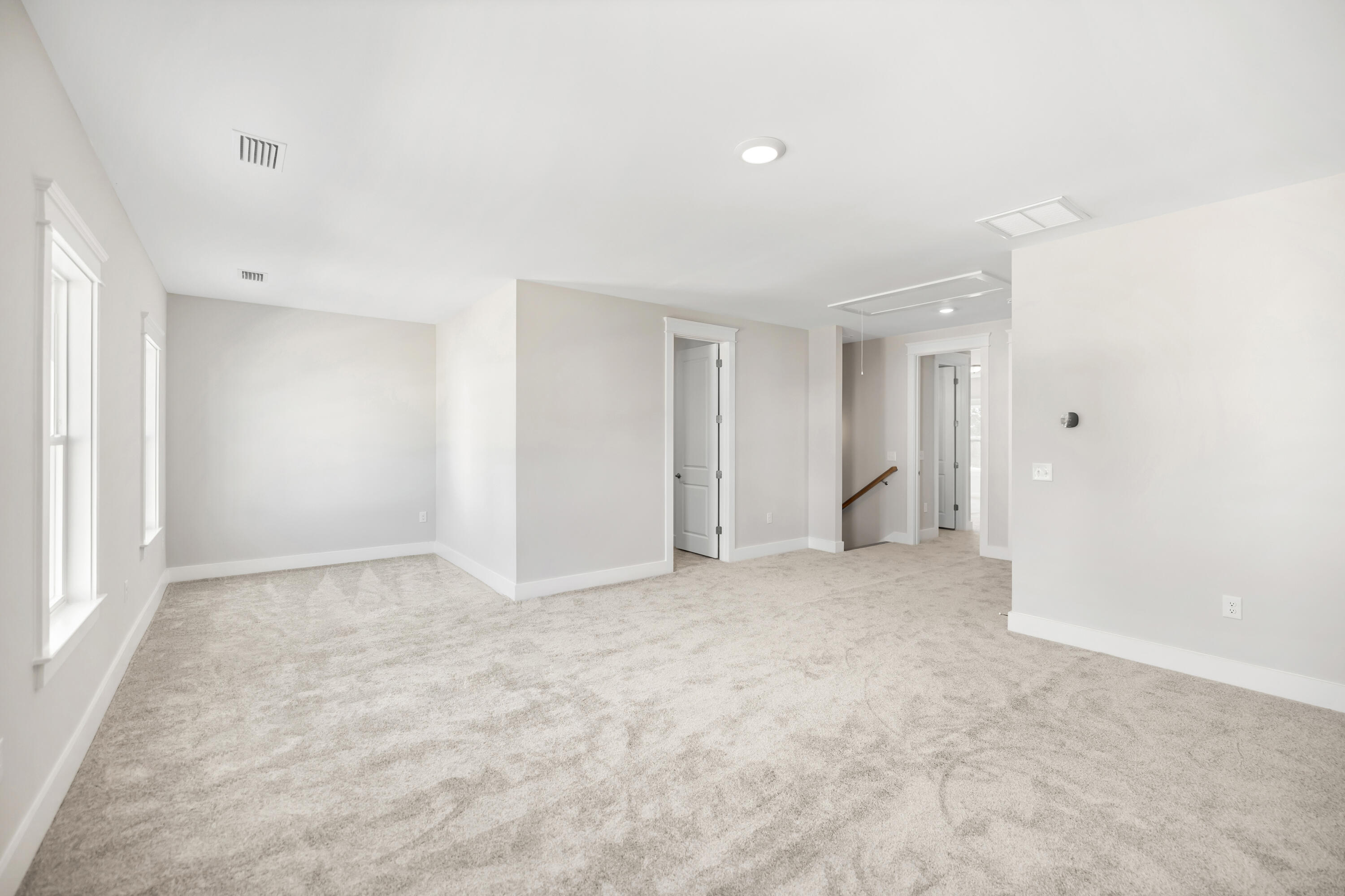 Daxton on the Bay - Residential