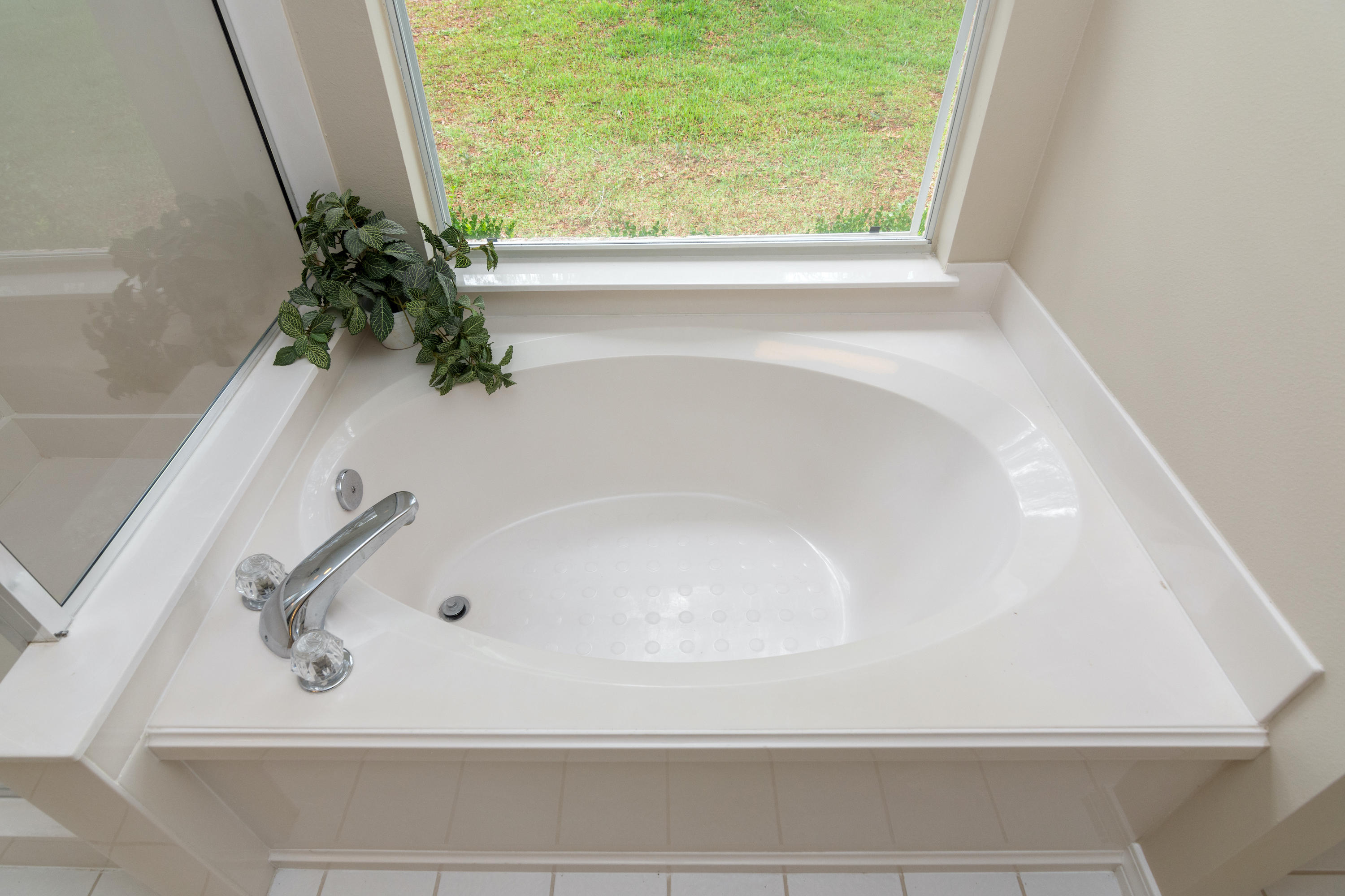 PARKWOOD ESTATES PH 2 BLUEWATER BAY - Residential