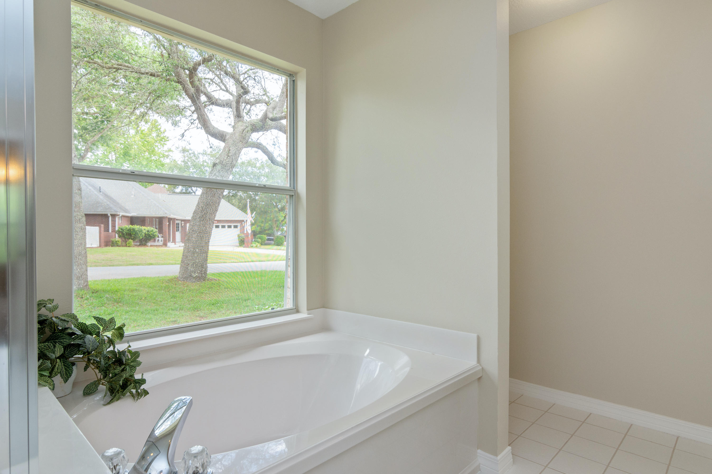 PARKWOOD ESTATES PH 2 BLUEWATER BAY - Residential