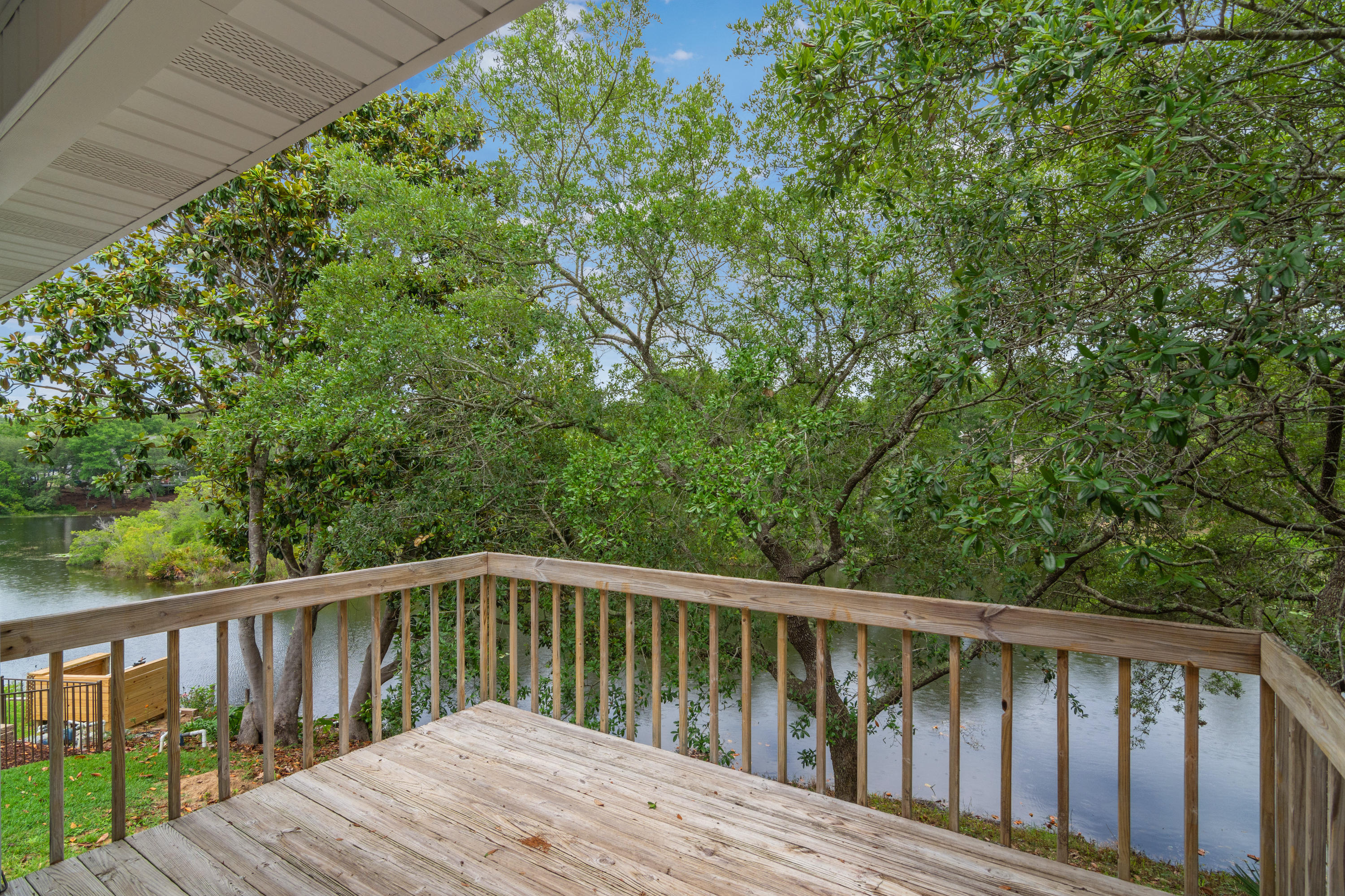 PARKWOOD ESTATES PH 2 BLUEWATER BAY - Residential