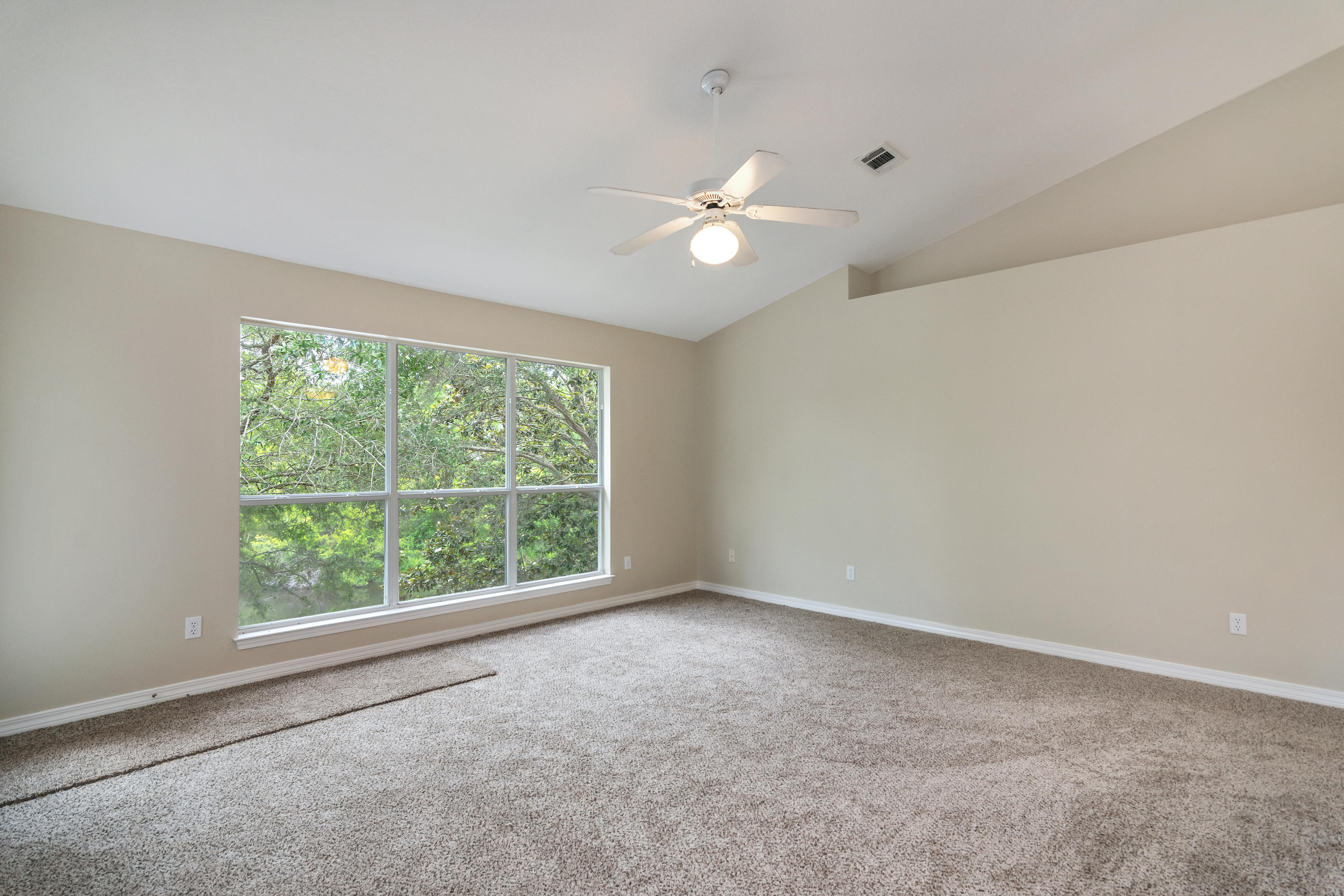 PARKWOOD ESTATES PH 2 BLUEWATER BAY - Residential