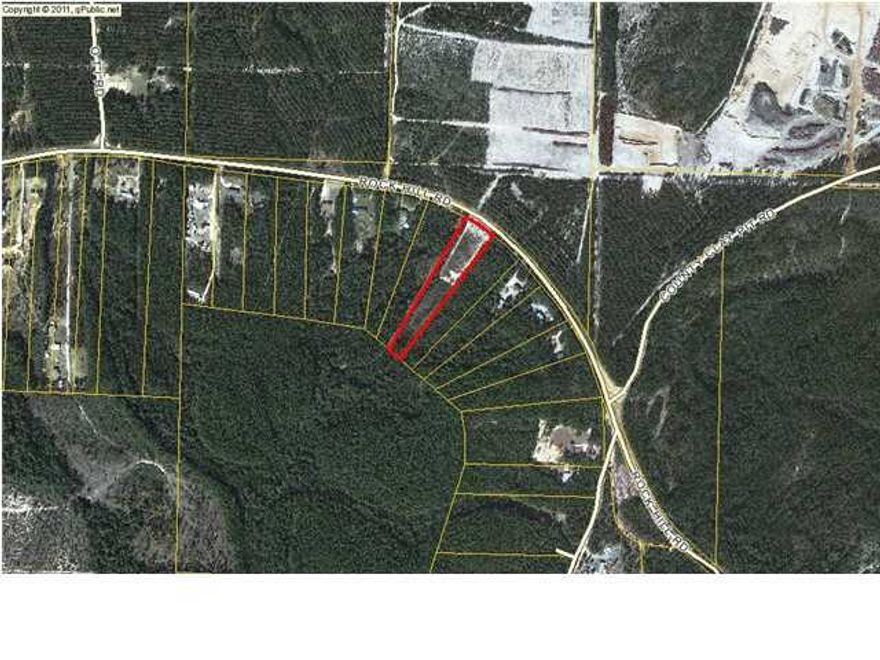 ***REDUCED***MOTIVATED SELLER***BRING US AN OFFER!!! Nice wooded lot that has been filled on the front for an easy build. Fast growing area of Walton County. Convenient to DFS, Freeport, and the Beaches.