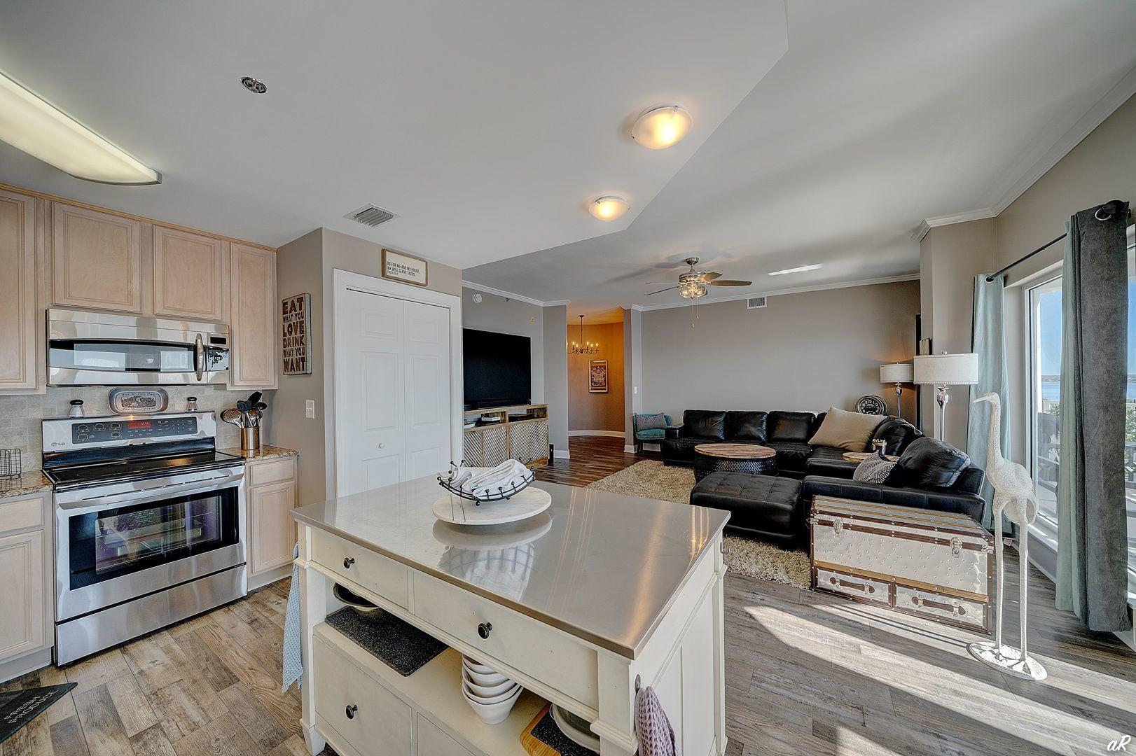 MARINA BAY RESORT CONDO - Residential