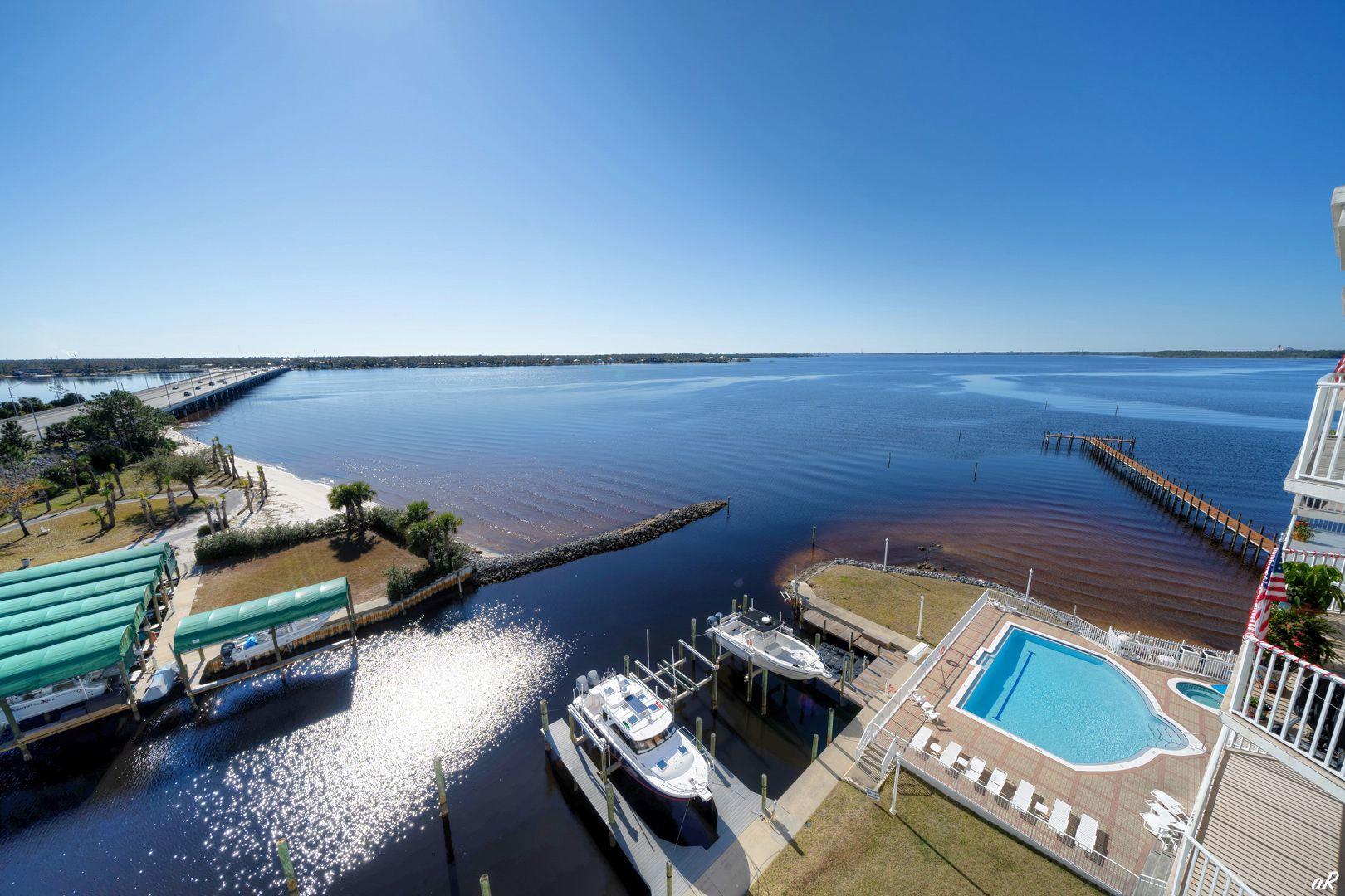 MARINA BAY RESORT CONDO - Residential