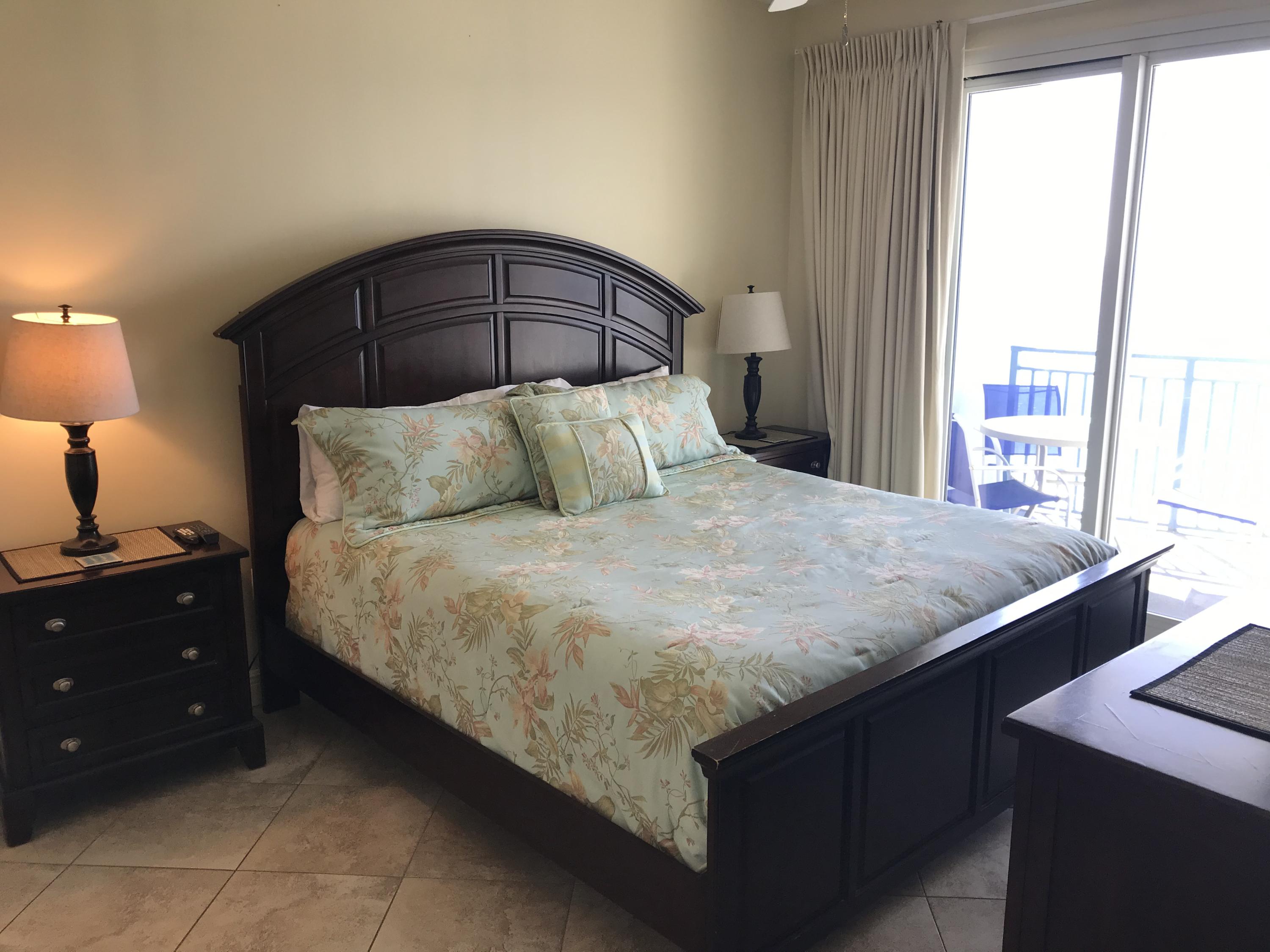 Sterling Breeze - Residential