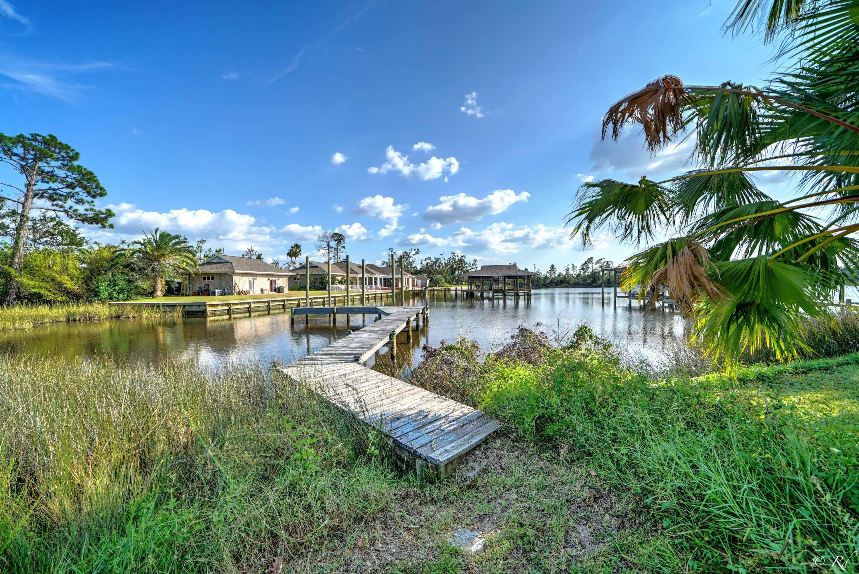 POINT HAVENWOOD - Residential