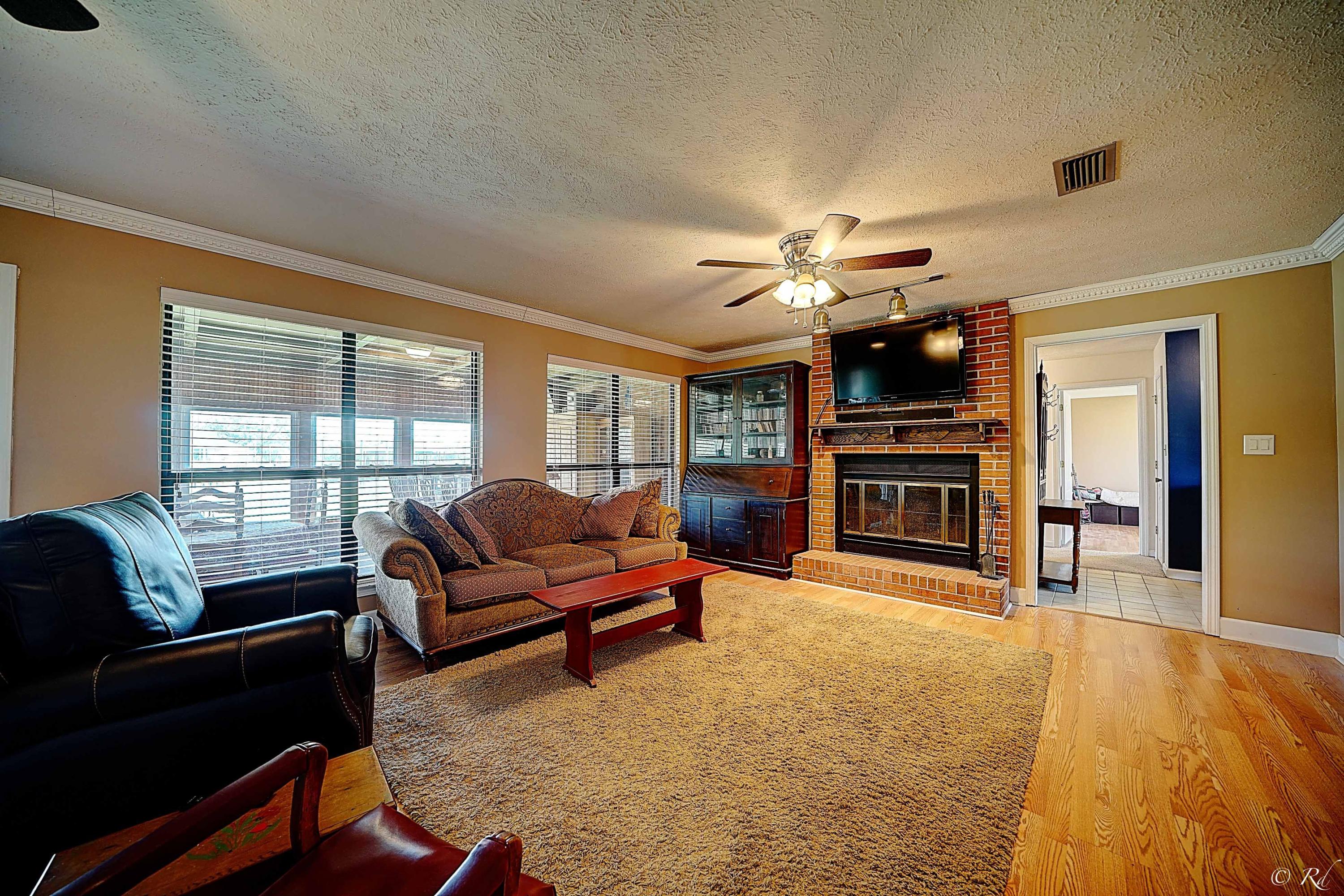 POINT HAVENWOOD - Residential