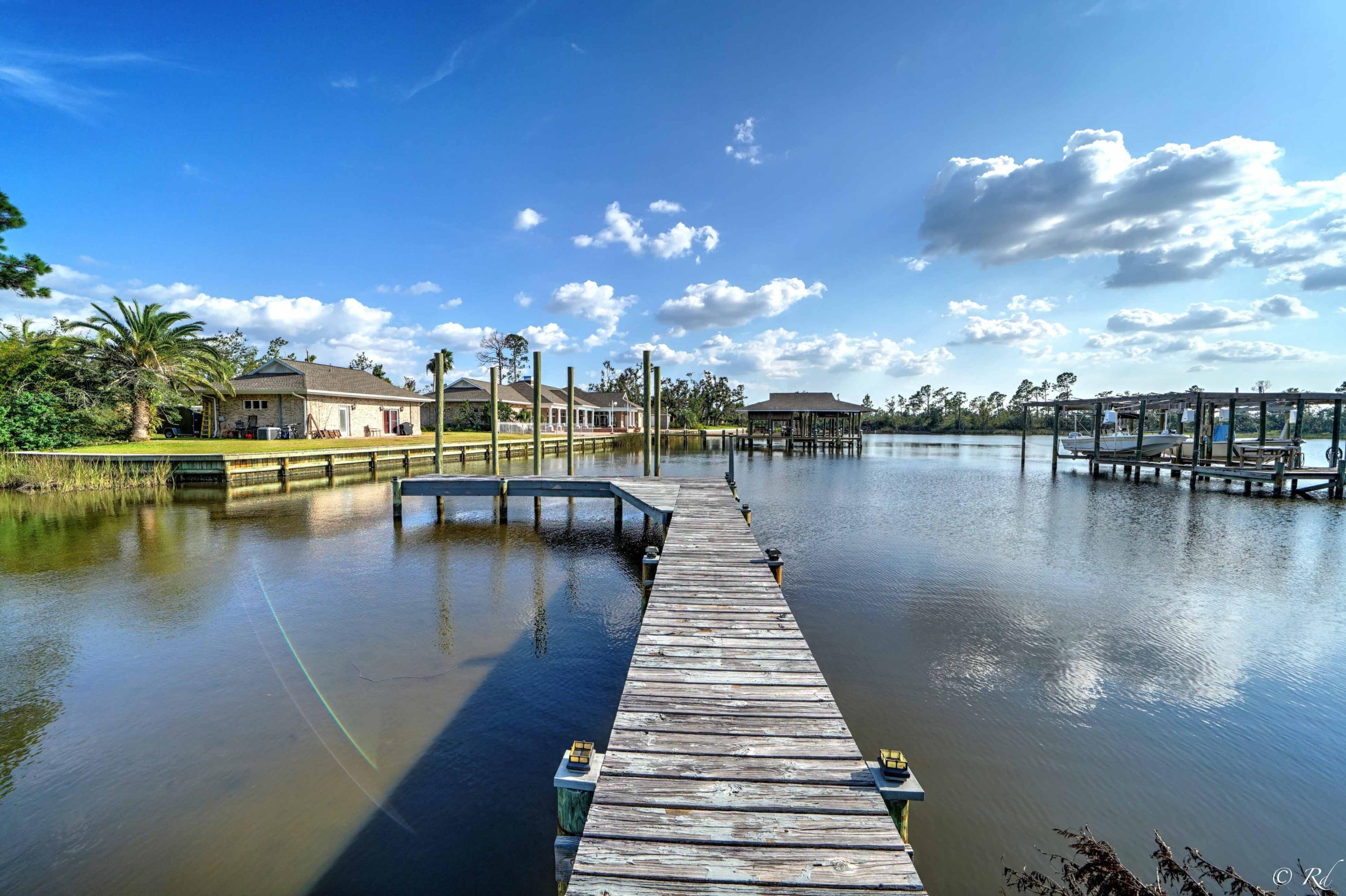 POINT HAVENWOOD - Residential